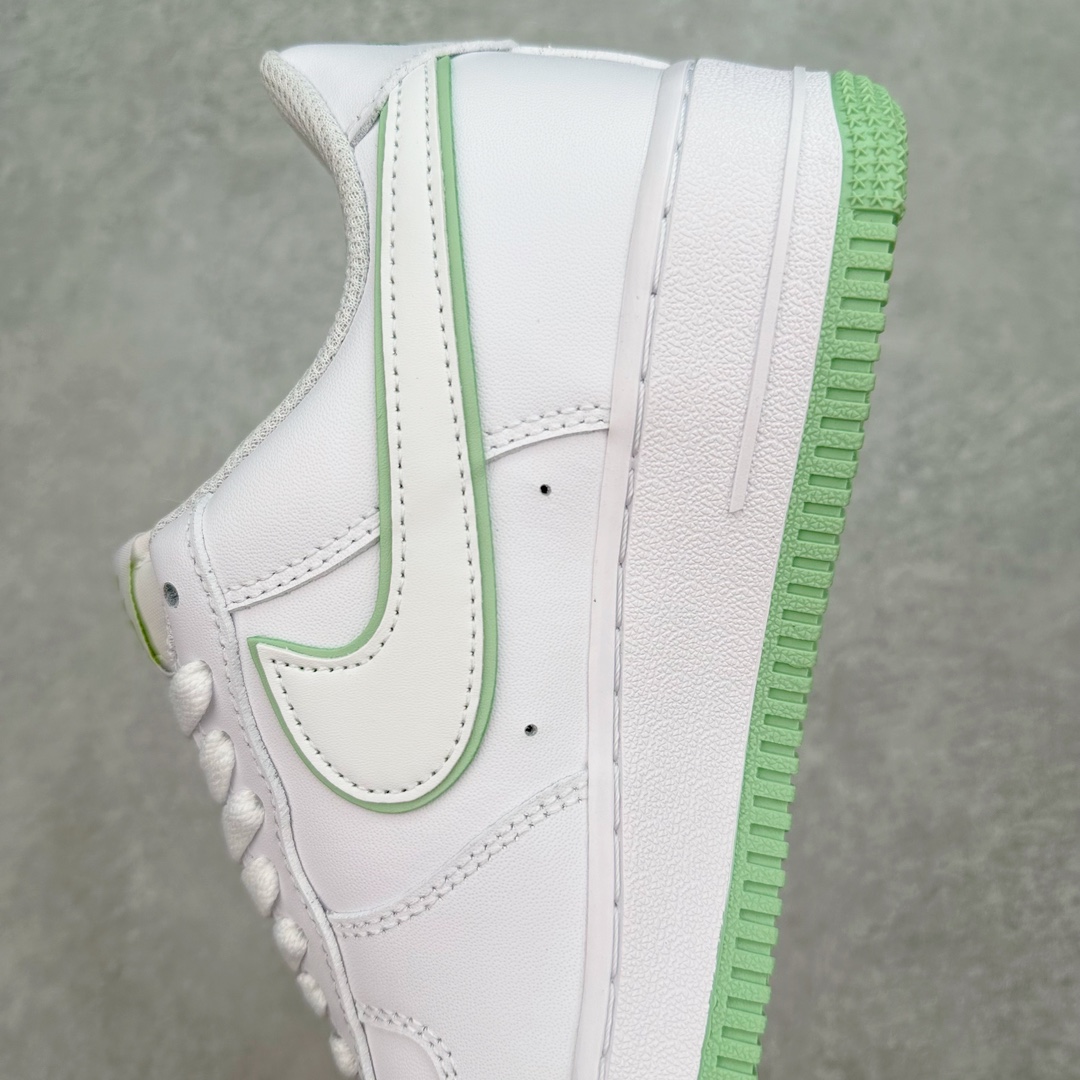 图片[6]-＃福利特价 NK Air Force 1´07 Low 空军一号低帮百搭休闲运动板鞋 柔软、弹性十足的缓震性能和出色的中底设计 横跨复古与现代的外型结合 造就出风靡全球三十多年的Force 1 直到今天还深受青睐 尺码：35.5 36 36.5 37.5 38 38.5 39 40 40.5 41 42 42.5 43 44 44.5 45-选品中心