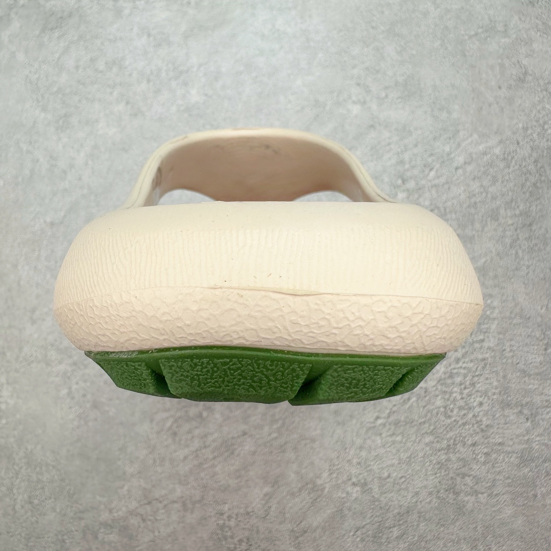 图片[8]-人气户外休闲鞋品牌-科恩Keen Uneek Flat-M 平底弹力穿搭溯溪涉水休闲户外拖鞋 #外贸订单出口品质 原装轻量级EVA中底缓震材质组合防滑橡胶外底部 夏季潮鞋 文青界的凉鞋至尊 都市机能户外品牌 KEEN 向来积极为其旗下大热鞋款 UNEEK 推出联名款，后跟为全封闭设计，快干衬里，HIGH-TRACTION橡胶外底，及轻量级EVA中底 达到轻量缓震的同时减轻重量。尺码：35 36 37 38 40 41 42 43 44 45-选品中心