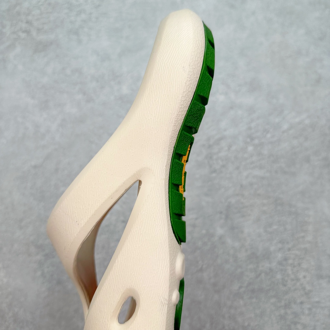 图片[7]-人气户外休闲鞋品牌-科恩Keen Uneek Flat-M 平底弹力穿搭溯溪涉水休闲户外拖鞋 #外贸订单出口品质 原装轻量级EVA中底缓震材质组合防滑橡胶外底部 夏季潮鞋 文青界的凉鞋至尊 都市机能户外品牌 KEEN 向来积极为其旗下大热鞋款 UNEEK 推出联名款，后跟为全封闭设计，快干衬里，HIGH-TRACTION橡胶外底，及轻量级EVA中底 达到轻量缓震的同时减轻重量。尺码：35 36 37 38 40 41 42 43 44 45-选品中心