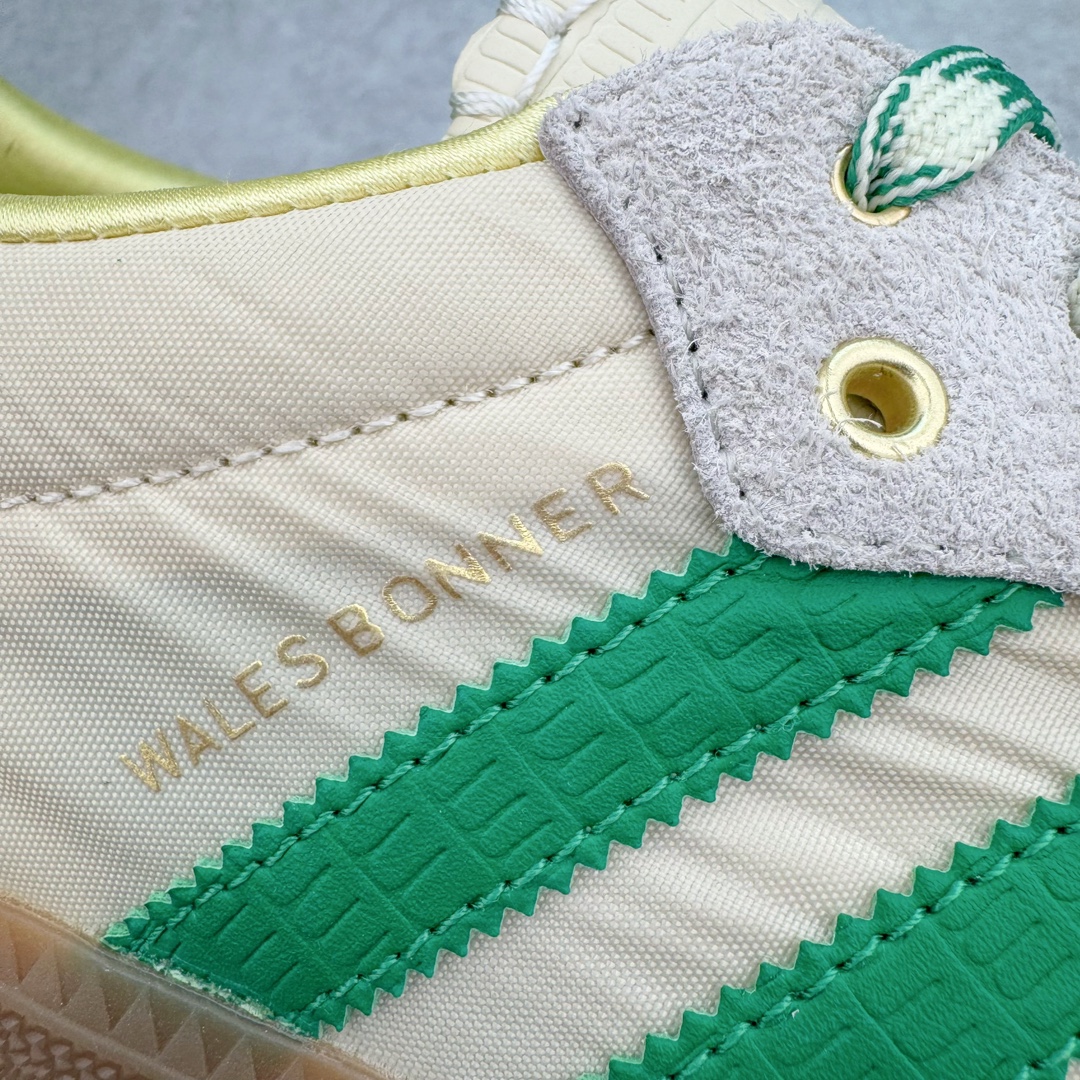 图片[19]-＃PB福利特价 Wales Bonner x AD Originals Samba 桑巴舞系列绅士德训足球风百搭低帮休闲运动板鞋 联名米白绿 GY4344 口碑大厂出品 品控大底版型不断改良更新 全套原纸板楦头开发 确保原汁原味 完美呈现桑巴版型 一比一鞋头弧度高度鞋身弧度 此版本只针对中端市场 皮料材质有所更替 其他数据细节工艺流程均保持一致 绝不口嗨 细节品控鞋型随意对比 正确烫金高频细节 原装纳米超迁皮料 独家私模橡胶大底 原盒原配 这款桑巴鞋展示了高质量的工艺 带有装饰的超锁缝制和无缝的手感 柔软、柔软的皮革造型和标志性的3条纹完成了精致的外观 正规合身鞋带 鞋面上有绒面鞋垫 橡胶鞋底 享受正畸套筒软感 自50年代首次亮相以来就一直在赢得粉丝的青睐 尺码：36 36.5 37.5 38 38.5 39 40 40.5 41 42 42.5 43 44 44.5 45 46-选品中心