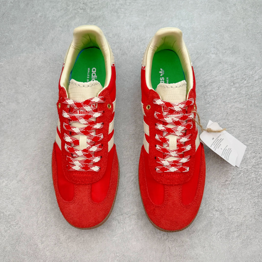 图片[2]-＃PB福利特价 Wales Bonner x AD Originals Samba 桑巴舞系列绅士德训足球风百搭低帮休闲运动板鞋 联名红色 GY6612 口碑大厂出品 品控大底版型不断改良更新 全套原纸板楦头开发 确保原汁原味 完美呈现桑巴版型 一比一鞋头弧度高度鞋身弧度 此版本只针对中端市场 皮料材质有所更替 其他数据细节工艺流程均保持一致 绝不口嗨 细节品控鞋型随意对比 正确烫金高频细节 原装纳米超迁皮料 独家私模橡胶大底 原盒原配 这款桑巴鞋展示了高质量的工艺 带有装饰的超锁缝制和无缝的手感 柔软、柔软的皮革造型和标志性的3条纹完成了精致的外观 正规合身鞋带 鞋面上有绒面鞋垫 橡胶鞋底 享受正畸套筒软感 自50年代首次亮相以来就一直在赢得粉丝的青睐 尺码：36 36.5 37.5 38 38.5 39 40 40.5 41 42 42.5 43 44 44.5 45 46-选品中心