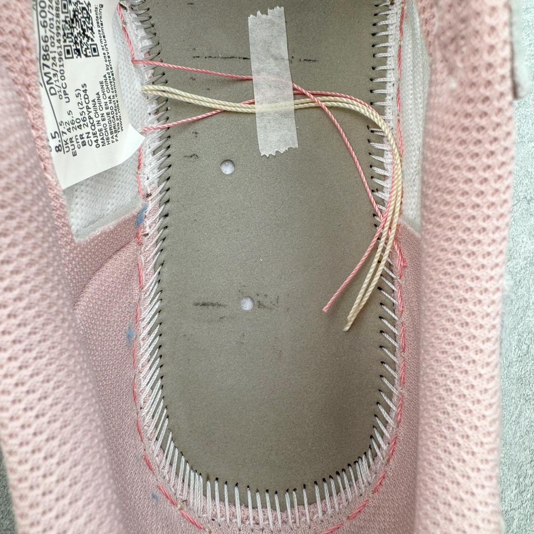 图片[20]-＃DG2.0 Travis Scott x Air Jordan AJ1 Low OG SP TS联名9.0 白粉倒钩低帮 DM7866-600 全新批次 Ljr同源清远全套加持 圈内最强倒钩系列 高端零售特供批次 产品品控稳定性领先行业 各方面均可对飙L版 良心定价不杀猪 SZ原厂全套原楦原纸板冲刀磨具开发 原厂皮料加持 原厂港宝加持定型后跟R度完美 同源原厂电绣 鬼脸飞翼针数密度立体效果一致 百分百一致原鞋 原厂拉帮工艺 针距密度一致 后跟弧度收口自然不对折 极致一眼正品既视感 进口玻璃冲刀皮料裁剪零毛边 全鞋电脑针车工艺 品控清洁度最高QC检验标准 免检产品 原厂订购鞋盒、鞋标、防尘纸、鞋撑、鞋带 追求极致的原厂味道 尺码：40 40.5 41 42 42.5 43 44 44.5 45 46 47.5-选品中心