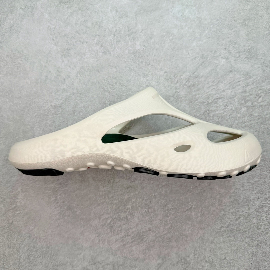 人气户外休闲鞋品牌-科恩Keen Uneek Flat-M 平底弹力穿搭溯溪涉水休闲户外拖鞋 #外贸订单出口品质 原装轻量级EVA中底缓震材质组合防滑橡胶外底部 夏季潮鞋 文青界的凉鞋至尊 都市机能户外品牌 KEEN 向来积极为其旗下大热鞋款 UNEEK 推出联名款，后跟为全封闭设计，快干衬里，HIGH-TRACTION橡胶外底，及轻量级EVA中底 达到轻量缓震的同时减轻重量。尺码：35 36 37 38 40 41 42 43 44 45-选品中心