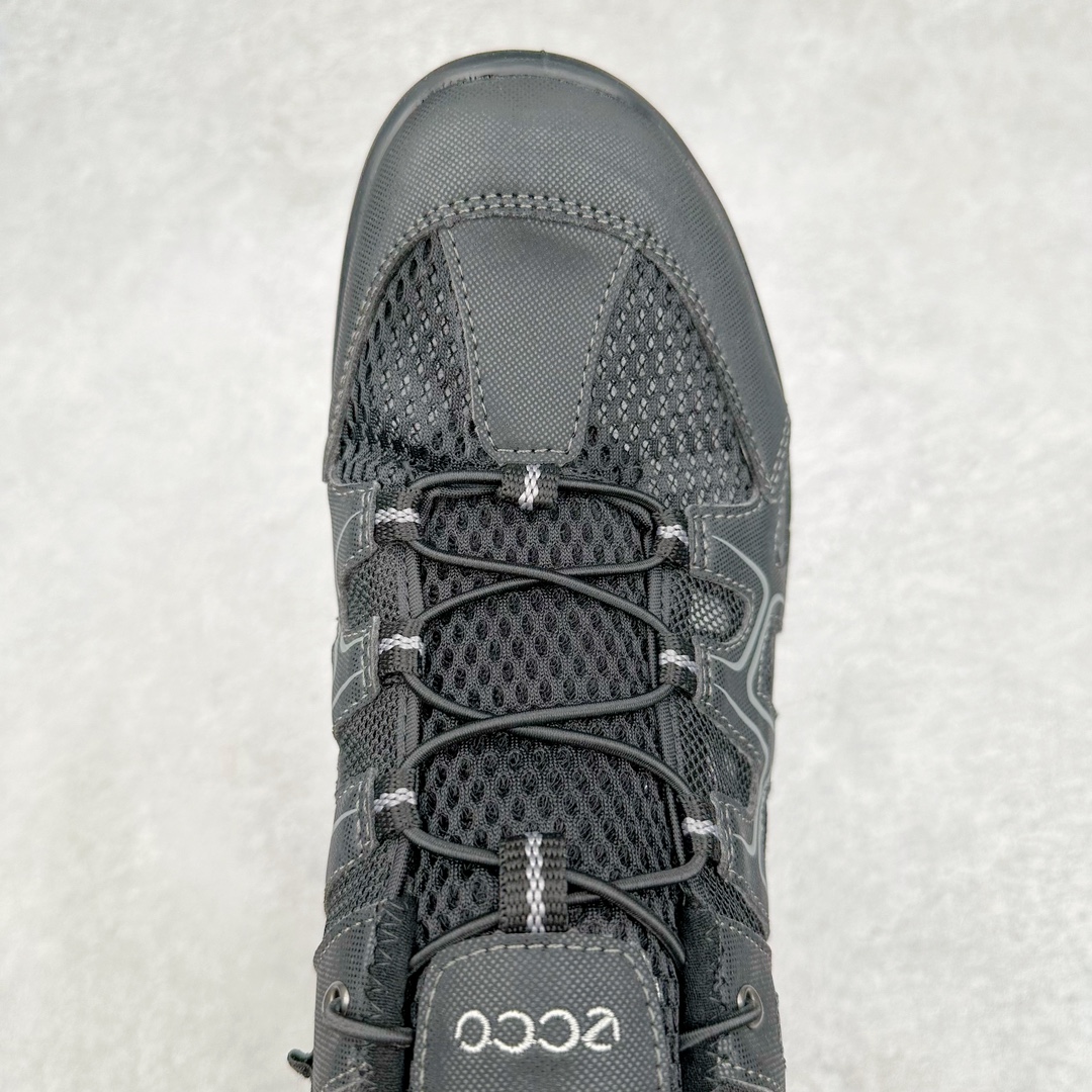 图片[4]-ECCO爱步2024年新款户外鞋防水透气越野跑鞋 健步踪迹系列 鞋面设有GORE-TEX防水薄膜 给你贴心防水保护 防水透气 直接注塑工艺连接鞋面与鞋底 一体成型 合脚稳固 BIOM自然律动科技鞋楦 符合人体工学 长效缓震带来裸足体验 橡胶大底 结合橡胶凸起鞋钉设计 适应多种地形 提供强劲抓地力与耐磨性 稳定支撑 越野无束 尺码：39 40 41 42 43 44（正常码）-选品中心
