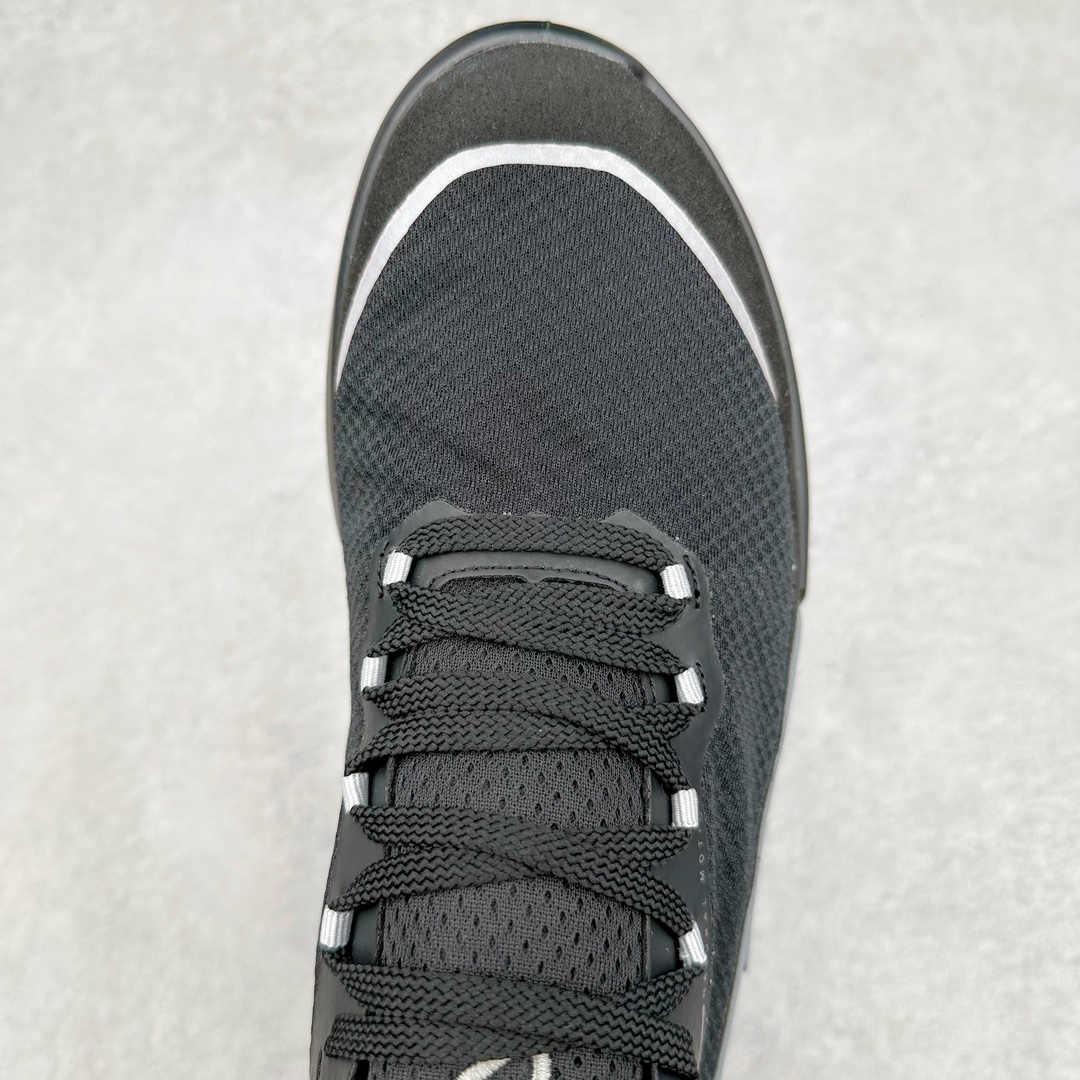 图片[4]-ECCO爱步2024年新款户外鞋防水透气越野跑鞋 健步踪迹系列 鞋面设有GORE-TEX防水薄膜 给你贴心防水保护 防水透气 直接注塑工艺连接鞋面与鞋底 一体成型 合脚稳固 BIOM自然律动科技鞋楦 符合人体工学 长效缓震带来裸足体验 橡胶大底 结合橡胶凸起鞋钉设计 适应多种地形 提供强劲抓地力与耐磨性 稳定支撑 越野无束 尺码：39 40 41 42 43 44（正常码）-选品中心