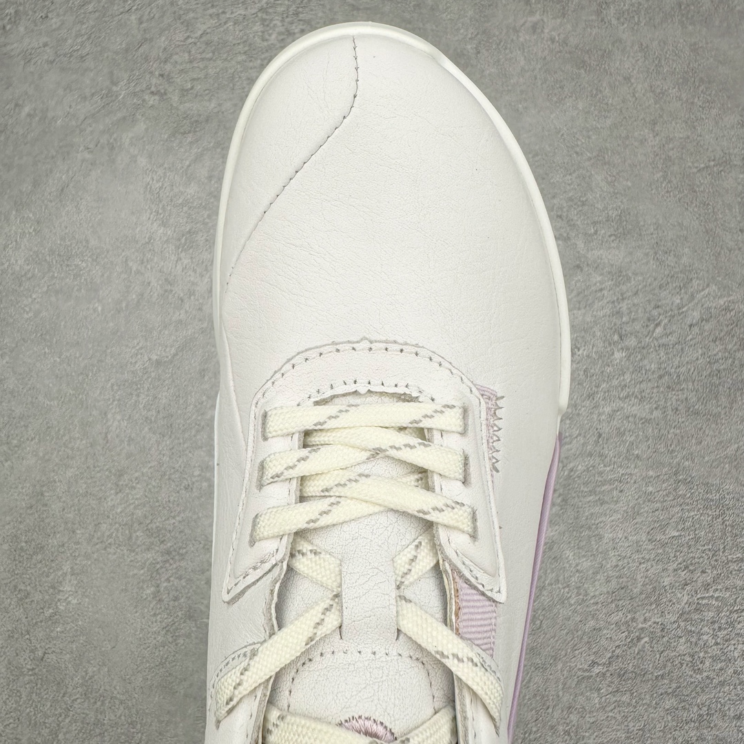 图片[4]-ECCO爱步2024年新款户外鞋防水透气越野跑鞋 健步踪迹系列 鞋面设有GORE-TEX防水薄膜 给你贴心防水保护 防水透气 直接注塑工艺连接鞋面与鞋底 一体成型 合脚稳固 BIOM自然律动科技鞋楦 符合人体工学 长效缓震带来裸足体验 橡胶大底 结合橡胶凸起鞋钉设计 适应多种地形 提供强劲抓地力与耐磨性 稳定支撑 越野无束 尺码：39 40 41 42 43 44（正常码）-选品中心