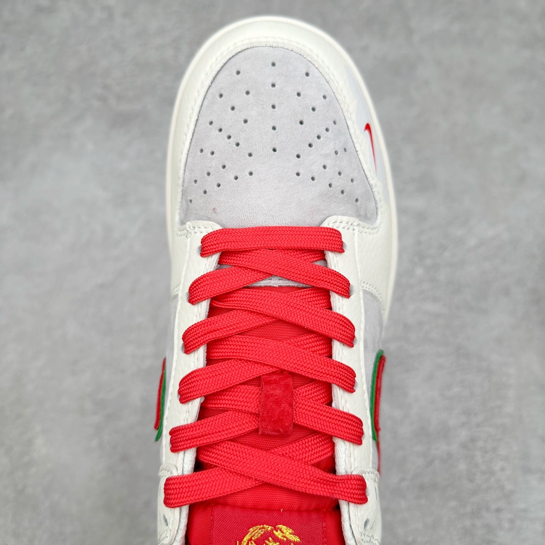 Nike Dunk Low CR8033-506