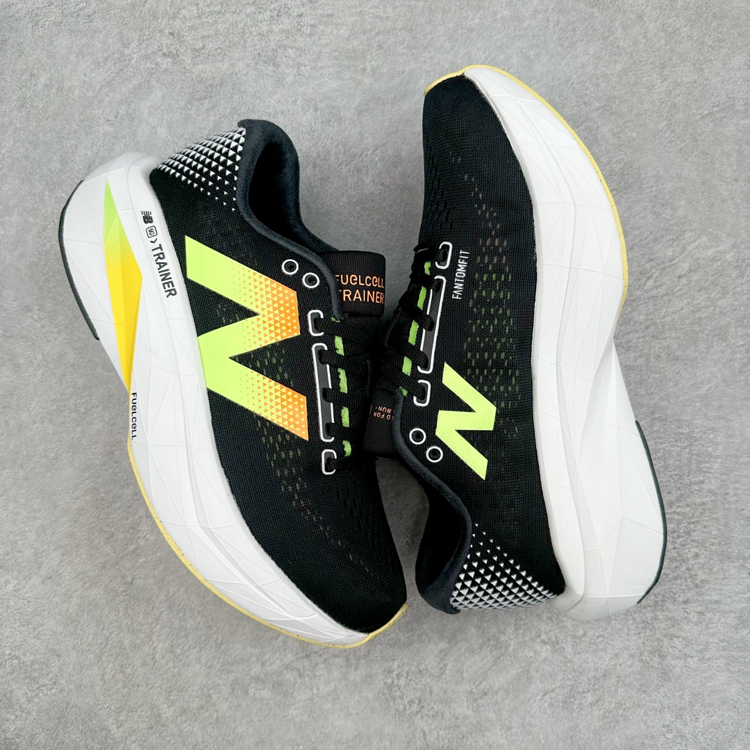 图片[3]-💰170 ＃C版 NEW BALANCE Rebel FuelCell Rebel V3 SuperComp Elite 精英版内置碳板 舒适时尚织物减震耐磨低帮马拉松轻量化跑步鞋 NB新百伦于 2019 年夏天首次发布了 Rebel 在制鞋业仍在向强调能量回报的弹力泡沫转变的时候 Rebel 确实是一个叛逆者 快进到 2024 年 Rebel v4 承诺通过重新配制的中底化合物和更高的堆叠高度提供更轻、更有弹性的跑步体验 就像New Balance SC Elite v4一样 Rebel v4 提供了完全重新设计的中底化合物 最新的混合物将 New Balance 专有的 FuelCell 泡沫（TPU 和 EVA 的混合物）与 PEBA 泡沫相结合 带来更弹跳的跑步体验 PEBA是一种超轻 高性能的泡沫 通常出现在镀碳超级鞋中 New Balance Rebel v4、ASICS Novablast 4和Brooks Hyperion Max都是精力充沛的无电镀运动鞋 在速度锻炼和快节奏中大放异彩 这三款鞋都依靠它们的中底泡沫和轻微的摇杆形状来创造一种向前滚动的感觉 而且虽然这些鞋子在堆叠高度和重量方面各不相同 但它们提供了相似的软硬比例 有足够的流行力来加快步伐 尺码：36 37 37.5 38 38.5 39.5 40 40.5 41.5 42 42.5 43 44 45 编码：Fby2936040-运动鞋