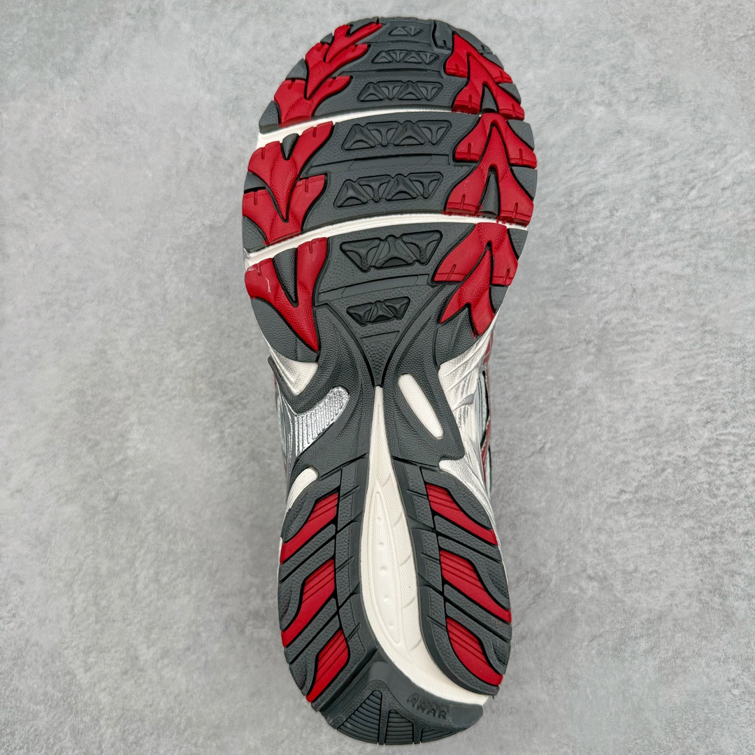 图片[9]-ASICS Gel-Kahana TR V4 亚瑟士机能户外风系列低帮轻量缓震休闲运动跑步鞋 身处城市的喧嚣，内心的想象却永不停歇，Z世代处于现实的繁忙中始终想象着生活的另一种可能和对未知的展望。想象并非背离现实，而是对自我最真实的期待。为鼓励新世代青年唤起对自我的正向的想象，并展开积极的行动，ASICS亚瑟士于2024释出全新主题——唤想自定义。率先推出鞋款GEL-KAHANA TR V4，将出色的城市潮流与户外机能融为一体，实现无界想象与唤回真实自我的完美连结。于城市绽放姿态，唤想自定义。GEL-KAHANA TR V4融合了极具户外型格的设计细节。鞋款大底与中底采用了AHAR耐磨橡胶与GEL缓震胶技术，拥有良好的抓地力与舒适的穿着体验。鞋底所使用的一体化TPU稳定片，为更好地贴合GEL-KAHANA TR V4而全新开模再造，能有效防止脚部过度扭转与侧翻，在提供优秀稳定性的同时，进一步增强了鞋款的机能设计美学。快速系带系统在方便穿戴的同时，为户外运动提供了更优的防护。 GEL-KAHANA TR V4为日常穿着提供稳定、舒适的支撑，鼓励每个人在城市空间中的大胆探索，追寻无拘束的旷野之梦。尺码：36 37 37.5 38 39 39.5 40.5 41.5 42 42.5 43.5 44 44.5 45-选品中心