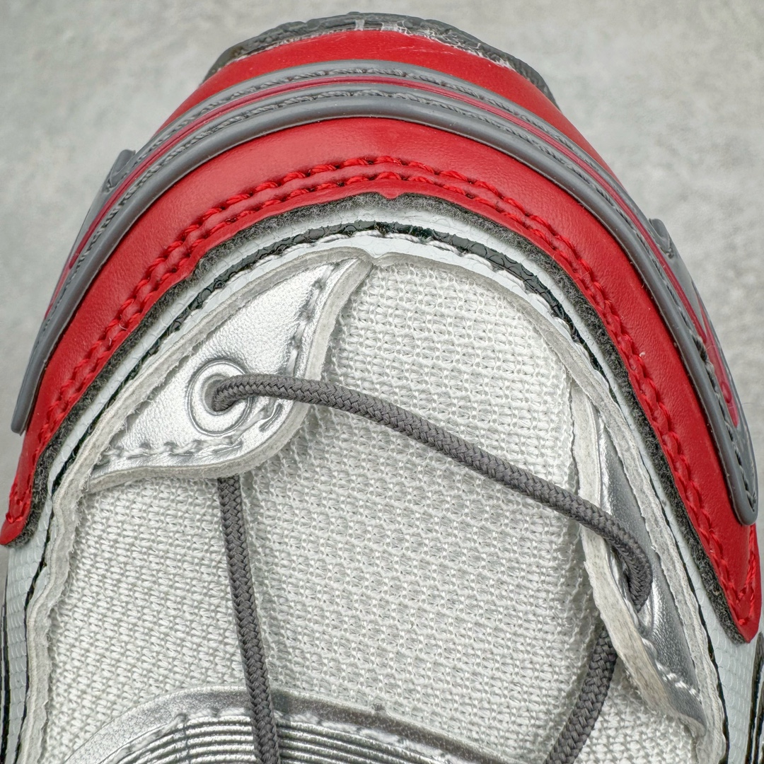 图片[11]-ASICS Gel-Kahana TR V4 亚瑟士机能户外风系列低帮轻量缓震休闲运动跑步鞋 身处城市的喧嚣，内心的想象却永不停歇，Z世代处于现实的繁忙中始终想象着生活的另一种可能和对未知的展望。想象并非背离现实，而是对自我最真实的期待。为鼓励新世代青年唤起对自我的正向的想象，并展开积极的行动，ASICS亚瑟士于2024释出全新主题——唤想自定义。率先推出鞋款GEL-KAHANA TR V4，将出色的城市潮流与户外机能融为一体，实现无界想象与唤回真实自我的完美连结。于城市绽放姿态，唤想自定义。GEL-KAHANA TR V4融合了极具户外型格的设计细节。鞋款大底与中底采用了AHAR耐磨橡胶与GEL缓震胶技术，拥有良好的抓地力与舒适的穿着体验。鞋底所使用的一体化TPU稳定片，为更好地贴合GEL-KAHANA TR V4而全新开模再造，能有效防止脚部过度扭转与侧翻，在提供优秀稳定性的同时，进一步增强了鞋款的机能设计美学。快速系带系统在方便穿戴的同时，为户外运动提供了更优的防护。 GEL-KAHANA TR V4为日常穿着提供稳定、舒适的支撑，鼓励每个人在城市空间中的大胆探索，追寻无拘束的旷野之梦。尺码：36 37 37.5 38 39 39.5 40.5 41.5 42 42.5 43.5 44 44.5 45-选品中心