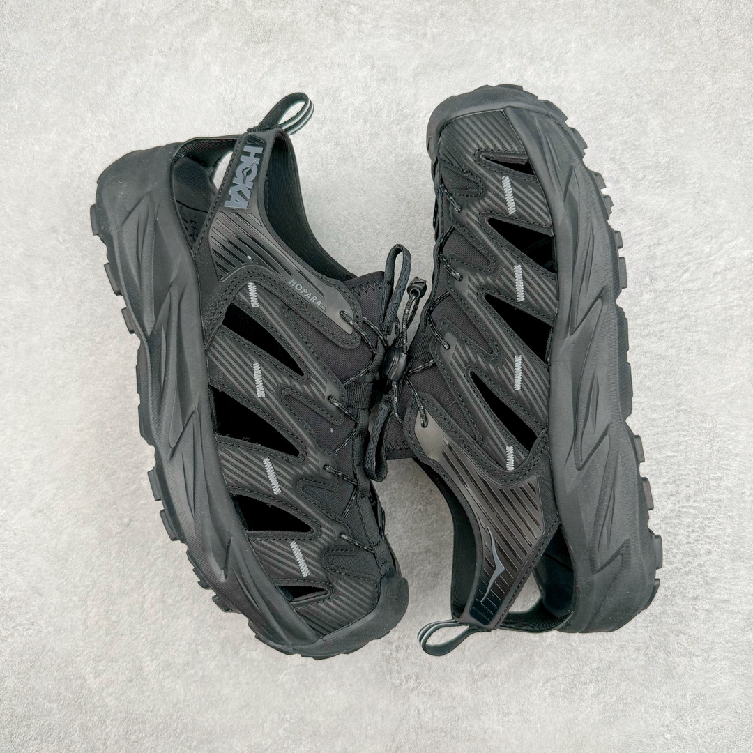 图片[3]-＃HK纯原 HOKA One One Hopara Sandals 霍帕拉系列水路两用溯溪涉水休闲户外露营凉鞋 作为先锋品牌的 HOKA ONE ONE总是以独特的方式 HOPA RA是一款溯溪鞋 又名排水鞋 可长期用于涉水和溯溪 保护脚底和脚趾的安全和舒适 鞋面材料速干 透气 耐磨 鞋底防滑 耐磨 抓地能力强 出于安全考虑 设计要求较高 涉水溯溪过程中 水 泥沙 可以直接从鞋内大孔排出 细纹鞋底使在岩石上抓地能力强 避免打滑 而上路后 鞋面具有快干透气等优点 尺码：36 36.5 37.5 38 39 40 40.5 41 42 42.5 43 44 45-选品中心