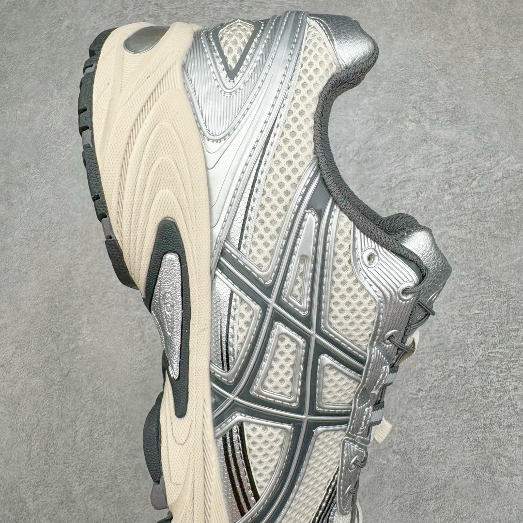 图片[6]-ASICS Gel-Kahana TR V4 亚瑟士机能户外风系列低帮轻量缓震休闲运动跑步鞋 身处城市的喧嚣，内心的想象却永不停歇，Z世代处于现实的繁忙中始终想象着生活的另一种可能和对未知的展望。想象并非背离现实，而是对自我最真实的期待。为鼓励新世代青年唤起对自我的正向的想象，并展开积极的行动，ASICS亚瑟士于2024释出全新主题——唤想自定义。率先推出鞋款GEL-KAHANA TR V4，将出色的城市潮流与户外机能融为一体，实现无界想象与唤回真实自我的完美连结。于城市绽放姿态，唤想自定义。GEL-KAHANA TR V4融合了极具户外型格的设计细节。鞋款大底与中底采用了AHAR耐磨橡胶与GEL缓震胶技术，拥有良好的抓地力与舒适的穿着体验。鞋底所使用的一体化TPU稳定片，为更好地贴合GEL-KAHANA TR V4而全新开模再造，能有效防止脚部过度扭转与侧翻，在提供优秀稳定性的同时，进一步增强了鞋款的机能设计美学。快速系带系统在方便穿戴的同时，为户外运动提供了更优的防护。 GEL-KAHANA TR V4为日常穿着提供稳定、舒适的支撑，鼓励每个人在城市空间中的大胆探索，追寻无拘束的旷野之梦。尺码：36 37 37.5 38 39 39.5 40.5 41.5 42 42.5 43.5 44 44.5 45-选品中心