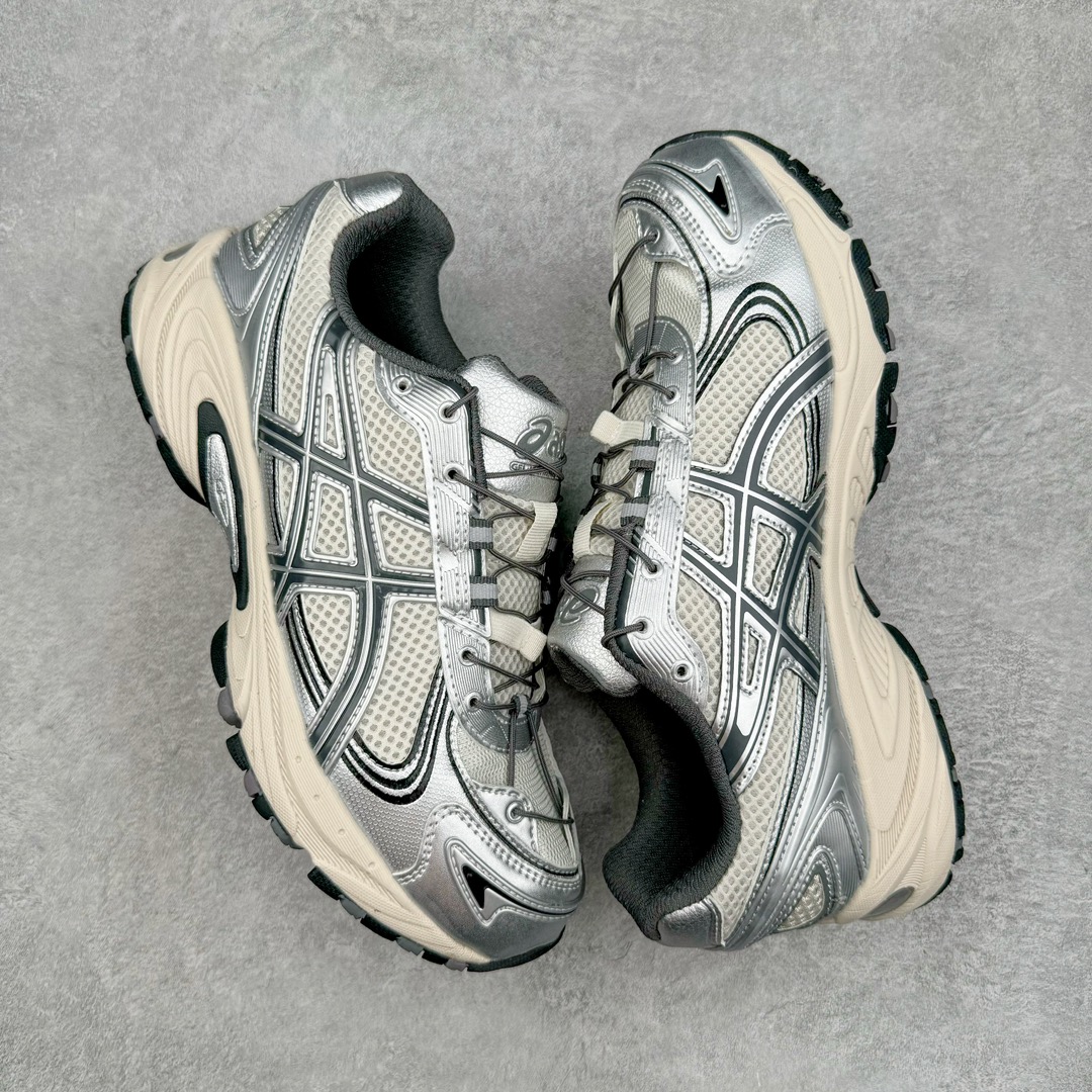 图片[3]-ASICS Gel-Kahana TR V4 亚瑟士机能户外风系列低帮轻量缓震休闲运动跑步鞋 身处城市的喧嚣，内心的想象却永不停歇，Z世代处于现实的繁忙中始终想象着生活的另一种可能和对未知的展望。想象并非背离现实，而是对自我最真实的期待。为鼓励新世代青年唤起对自我的正向的想象，并展开积极的行动，ASICS亚瑟士于2024释出全新主题——唤想自定义。率先推出鞋款GEL-KAHANA TR V4，将出色的城市潮流与户外机能融为一体，实现无界想象与唤回真实自我的完美连结。于城市绽放姿态，唤想自定义。GEL-KAHANA TR V4融合了极具户外型格的设计细节。鞋款大底与中底采用了AHAR耐磨橡胶与GEL缓震胶技术，拥有良好的抓地力与舒适的穿着体验。鞋底所使用的一体化TPU稳定片，为更好地贴合GEL-KAHANA TR V4而全新开模再造，能有效防止脚部过度扭转与侧翻，在提供优秀稳定性的同时，进一步增强了鞋款的机能设计美学。快速系带系统在方便穿戴的同时，为户外运动提供了更优的防护。 GEL-KAHANA TR V4为日常穿着提供稳定、舒适的支撑，鼓励每个人在城市空间中的大胆探索，追寻无拘束的旷野之梦。尺码：36 37 37.5 38 39 39.5 40.5 41.5 42 42.5 43.5 44 44.5 45-选品中心