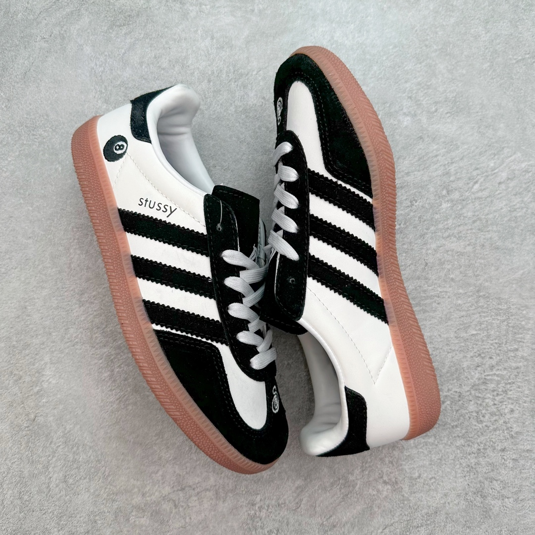 图片[3]-AD Original Samba OG 复古经典轻便板鞋 DM6447 这款桑巴鞋展示了高质量的工艺 带有装饰的超锁缝制和无缝的手感 柔软、柔软的皮革造型和标志性的3条纹完成了精致的外观 正规合身鞋带 鞋面上有绒面鞋垫 橡胶鞋底 享受正畸套筒软感 自50年代首次亮相以来就一直在赢得粉丝的青睐 尺码：36 36.5 37.5 38 38.5 39 40 40.5 41 42 42.5 43 44 44.5 45-选品中心