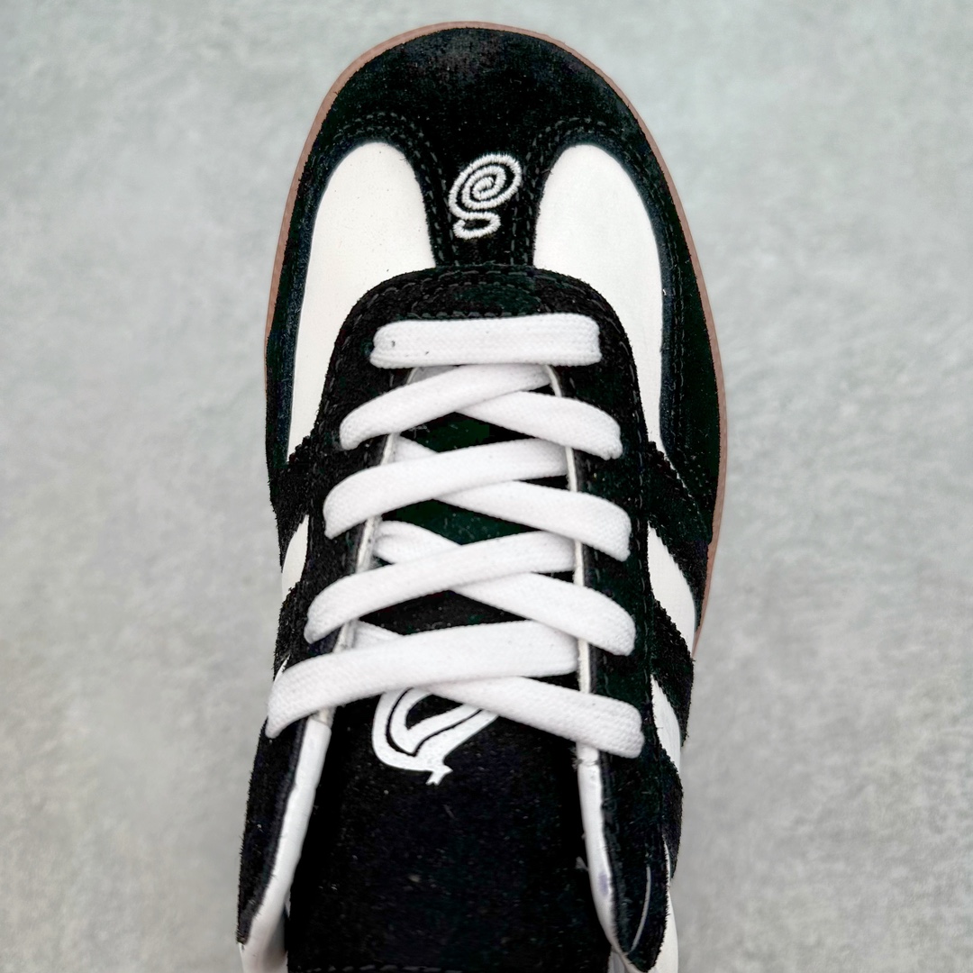 图片[4]-AD Original Samba OG 复古经典轻便板鞋 DM6447 这款桑巴鞋展示了高质量的工艺 带有装饰的超锁缝制和无缝的手感 柔软、柔软的皮革造型和标志性的3条纹完成了精致的外观 正规合身鞋带 鞋面上有绒面鞋垫 橡胶鞋底 享受正畸套筒软感 自50年代首次亮相以来就一直在赢得粉丝的青睐 尺码：36 36.5 37.5 38 38.5 39 40 40.5 41 42 42.5 43 44 44.5 45-选品中心