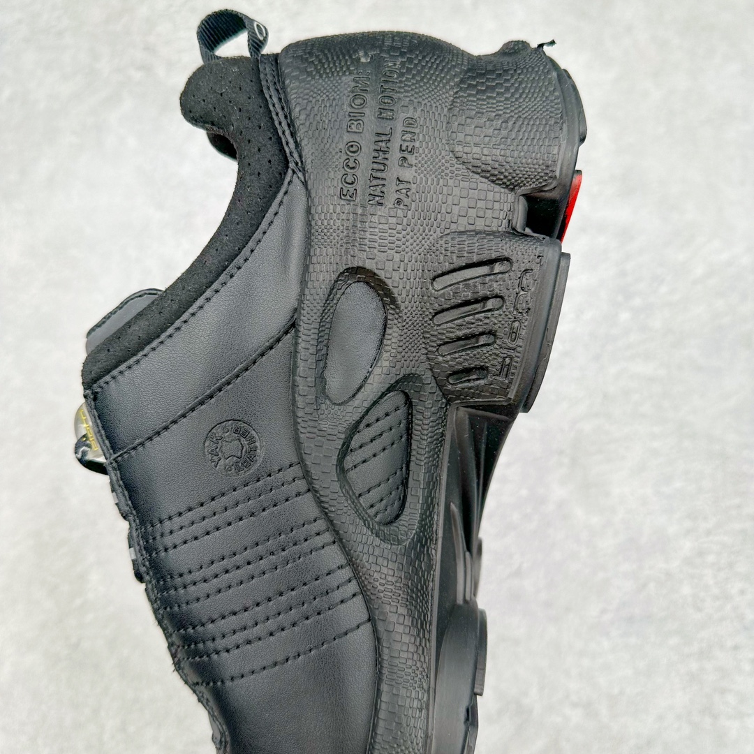 图片[7]-ECCO爱步2024年新款户外鞋防水透气越野跑鞋 健步踪迹系列 鞋面设有GORE-TEX防水薄膜 给你贴心防水保护 防水透气 直接注塑工艺连接鞋面与鞋底 一体成型 合脚稳固 BIOM自然律动科技鞋楦 符合人体工学 长效缓震带来裸足体验 橡胶大底 结合橡胶凸起鞋钉设计 适应多种地形 提供强劲抓地力与耐磨性 稳定支撑 越野无束 尺码：39 40 41 42 43 44（正常码）-选品中心