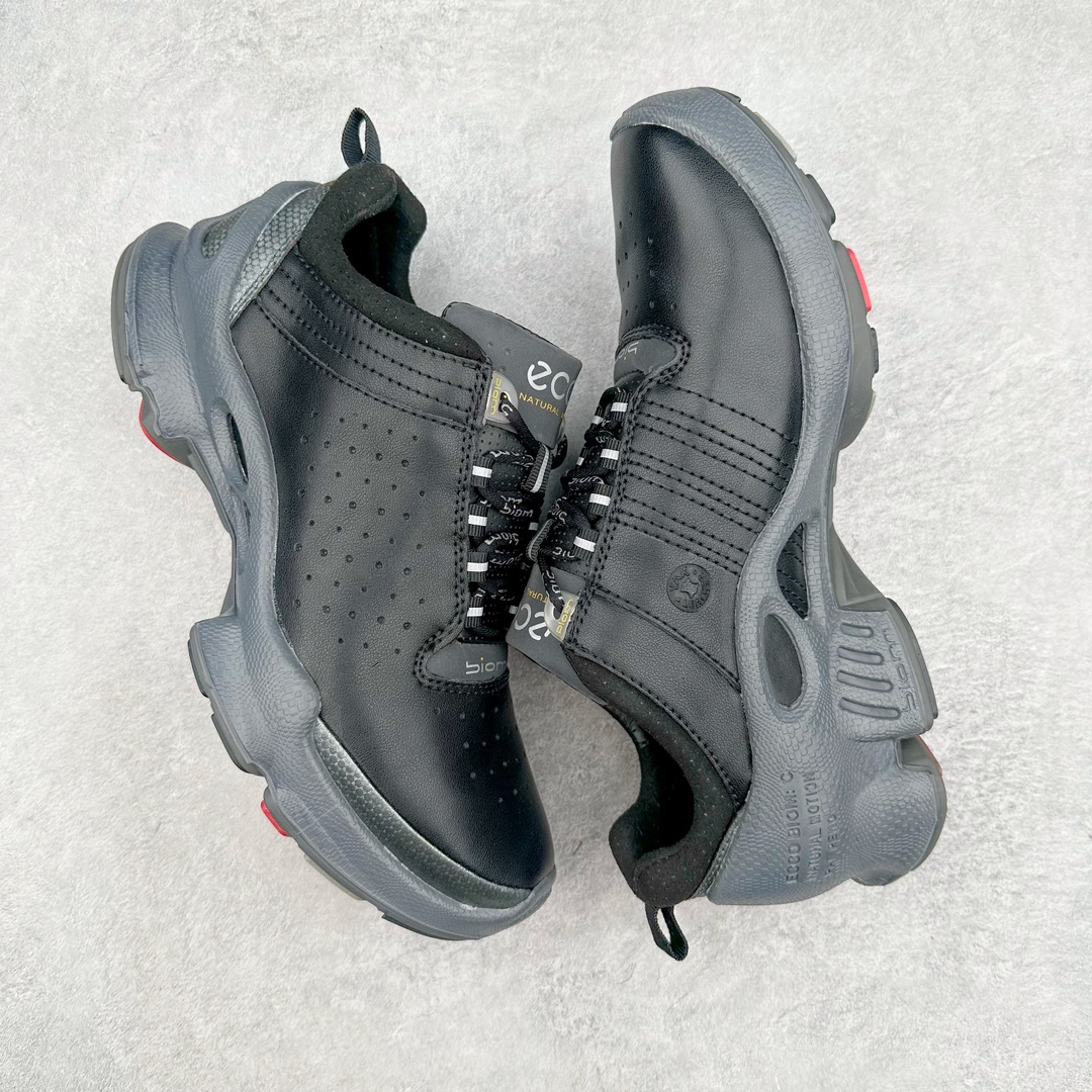 图片[3]-ECCO爱步2024年新款户外鞋防水透气越野跑鞋 健步踪迹系列 鞋面设有GORE-TEX防水薄膜 给你贴心防水保护 防水透气 直接注塑工艺连接鞋面与鞋底 一体成型 合脚稳固 BIOM自然律动科技鞋楦 符合人体工学 长效缓震带来裸足体验 橡胶大底 结合橡胶凸起鞋钉设计 适应多种地形 提供强劲抓地力与耐磨性 稳定支撑 越野无束 尺码：39 40 41 42 43 44（正常码）-选品中心