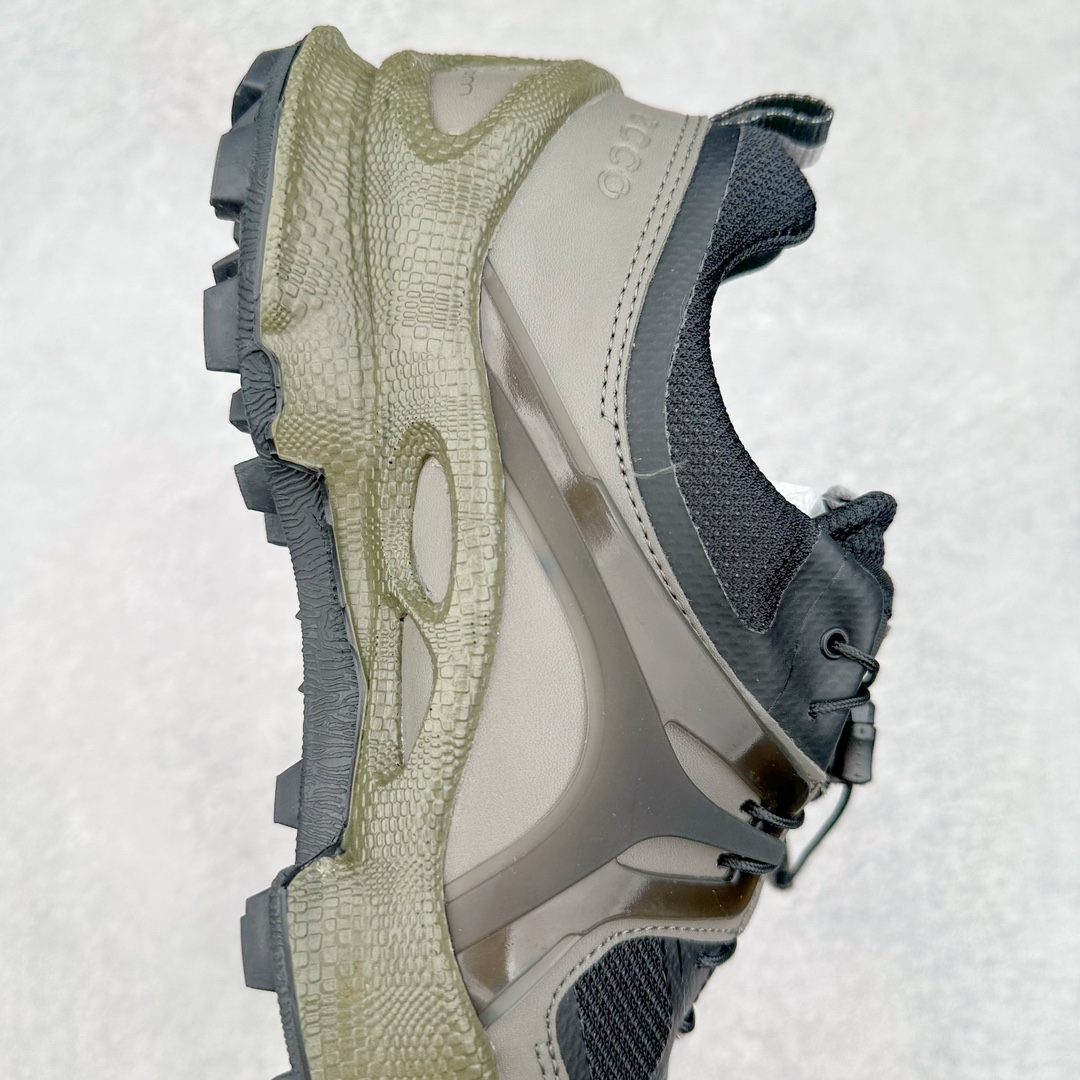 图片[6]-ECCO爱步2024年新款户外鞋防水透气越野跑鞋 健步踪迹系列 鞋面设有GORE-TEX防水薄膜 给你贴心防水保护 防水透气 直接注塑工艺连接鞋面与鞋底 一体成型 合脚稳固 BIOM自然律动科技鞋楦 符合人体工学 长效缓震带来裸足体验 橡胶大底 结合橡胶凸起鞋钉设计 适应多种地形 提供强劲抓地力与耐磨性 稳定支撑 越野无束 尺码：39 40 41 42 43 44（正常码）-选品中心