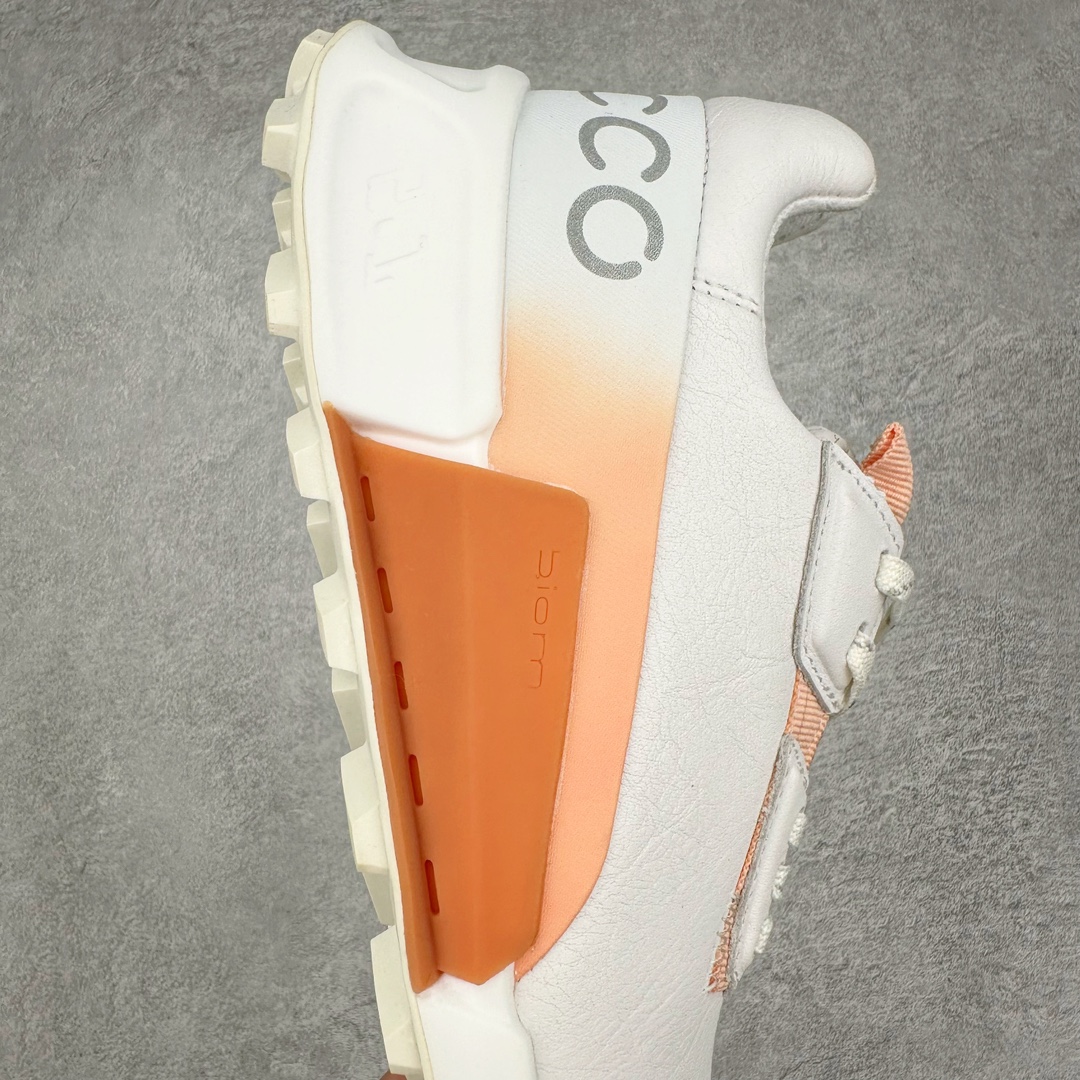 图片[6]-ECCO爱步2024年新款户外鞋防水透气越野跑鞋 健步踪迹系列 鞋面设有GORE-TEX防水薄膜 给你贴心防水保护 防水透气 直接注塑工艺连接鞋面与鞋底 一体成型 合脚稳固 BIOM自然律动科技鞋楦 符合人体工学 长效缓震带来裸足体验 橡胶大底 结合橡胶凸起鞋钉设计 适应多种地形 提供强劲抓地力与耐磨性 稳定支撑 越野无束 尺码：39 40 41 42 43 44（正常码）-选品中心