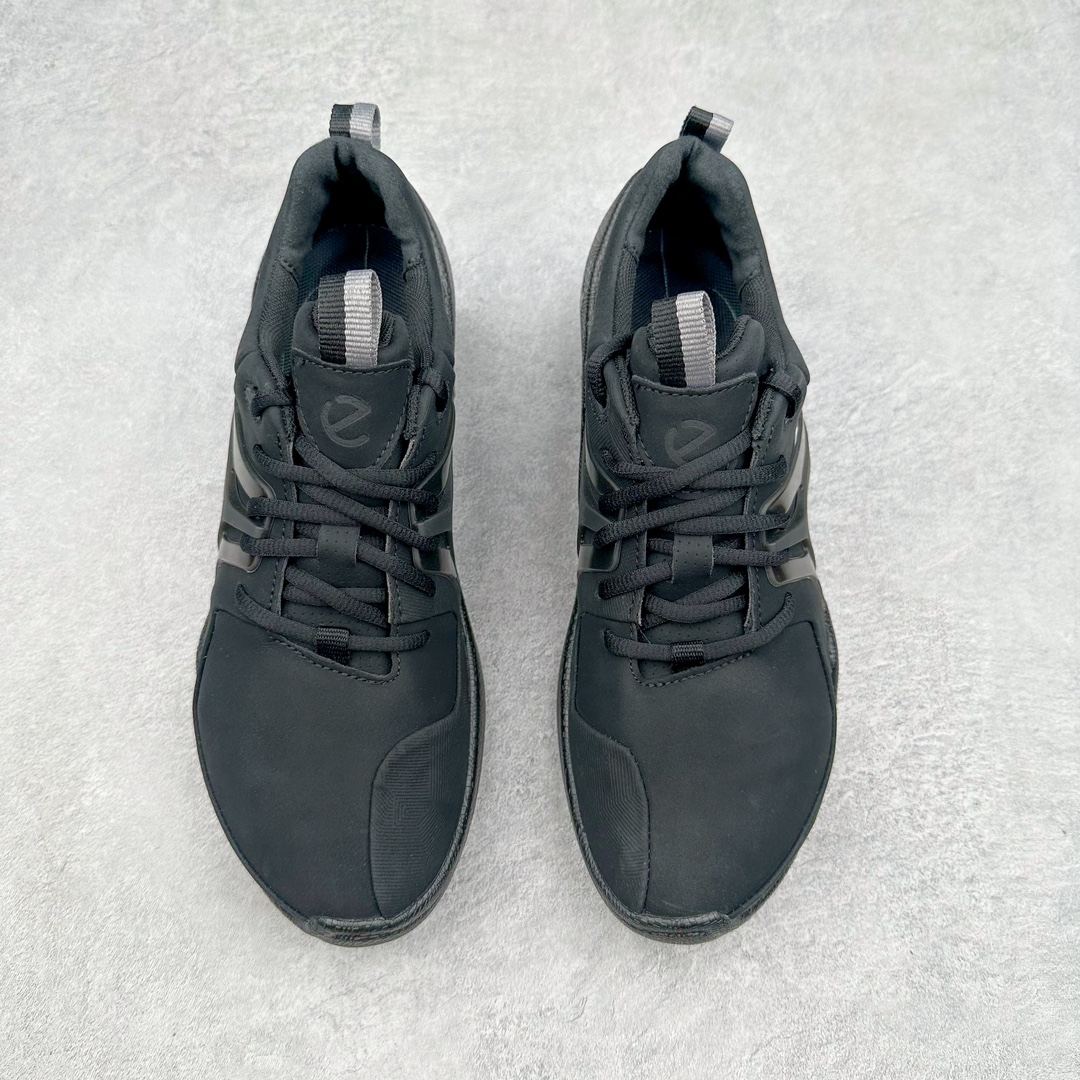 图片[2]-ECCO爱步2024年新款户外鞋防水透气越野跑鞋 健步踪迹系列 鞋面设有GORE-TEX防水薄膜 给你贴心防水保护 防水透气 直接注塑工艺连接鞋面与鞋底 一体成型 合脚稳固 BIOM自然律动科技鞋楦 符合人体工学 长效缓震带来裸足体验 橡胶大底 结合橡胶凸起鞋钉设计 适应多种地形 提供强劲抓地力与耐磨性 稳定支撑 越野无束 尺码：39 40 41 42 43 44（正常码）-选品中心