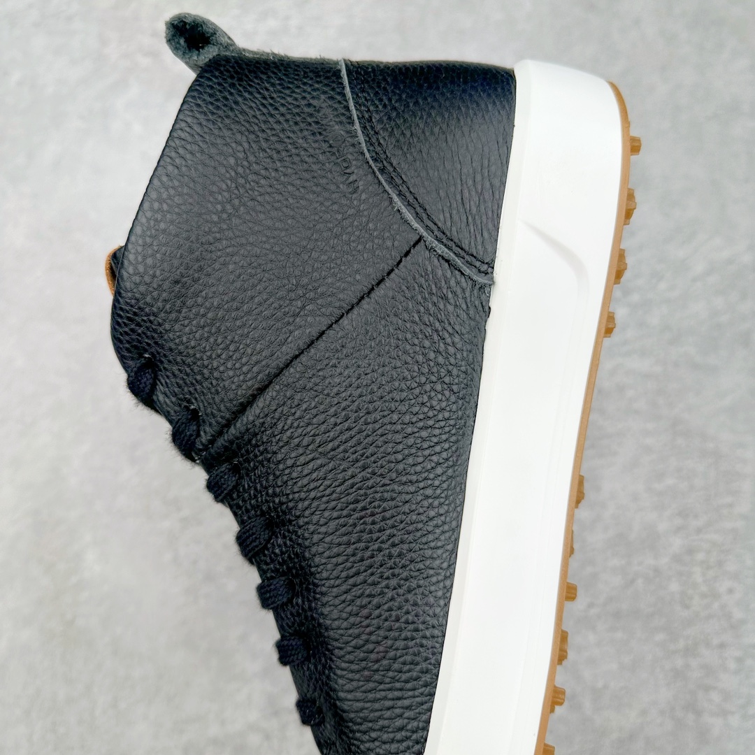 图片[7]-ECCO爱步2024年新款户外鞋防水透气越野跑鞋 健步踪迹系列 鞋面设有GORE-TEX防水薄膜 给你贴心防水保护 防水透气 直接注塑工艺连接鞋面与鞋底 一体成型 合脚稳固 BIOM自然律动科技鞋楦 符合人体工学 长效缓震带来裸足体验 橡胶大底 结合橡胶凸起鞋钉设计 适应多种地形 提供强劲抓地力与耐磨性 稳定支撑 越野无束 尺码：39 40 41 42 43 44（正常码）-选品中心