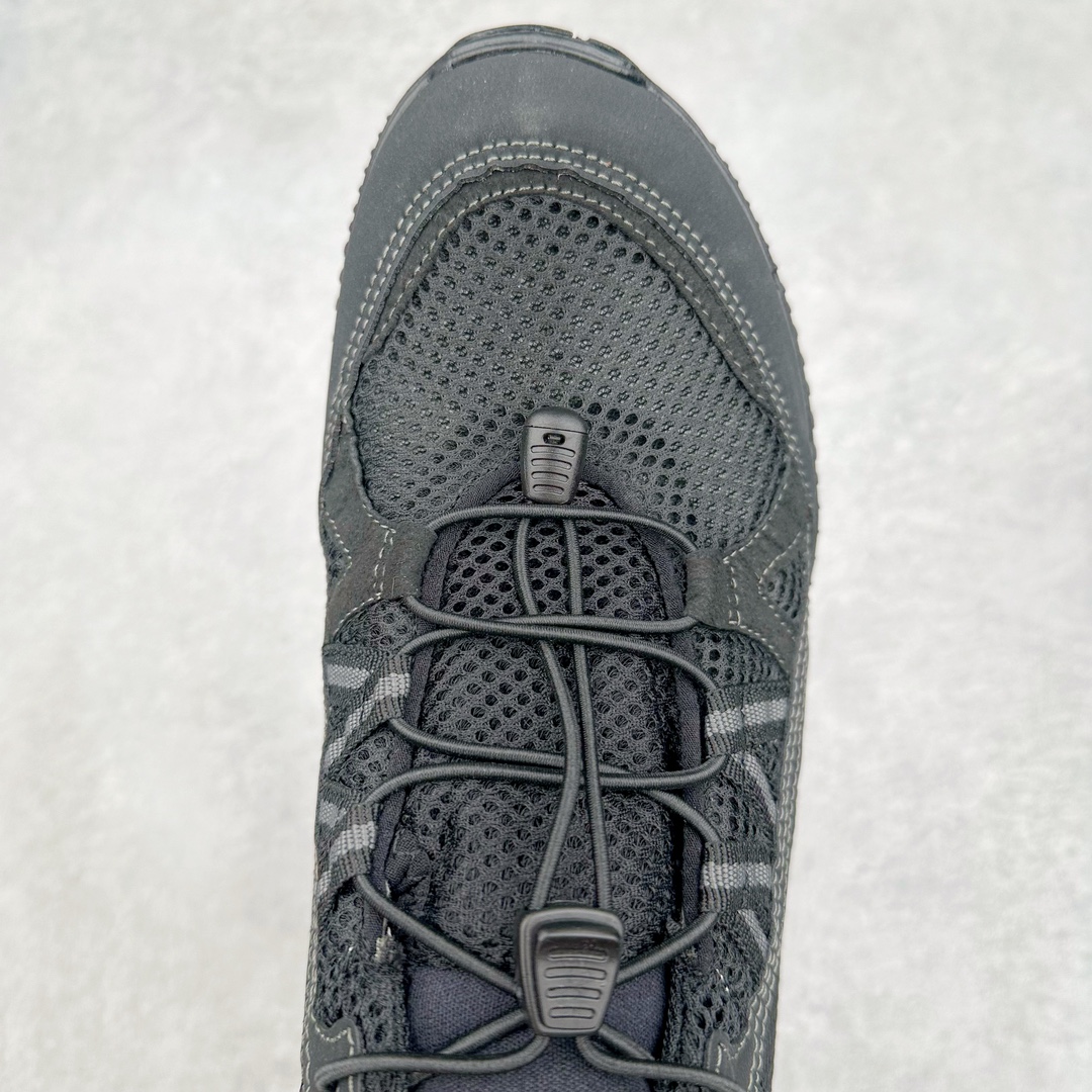 图片[4]-ECCO爱步2024年新款户外鞋防水透气越野跑鞋 健步踪迹系列 鞋面设有GORE-TEX防水薄膜 给你贴心防水保护 防水透气 直接注塑工艺连接鞋面与鞋底 一体成型 合脚稳固 BIOM自然律动科技鞋楦 符合人体工学 长效缓震带来裸足体验 橡胶大底 结合橡胶凸起鞋钉设计 适应多种地形 提供强劲抓地力与耐磨性 稳定支撑 越野无束 尺码：39 40 41 42 43 44（正常码）-选品中心