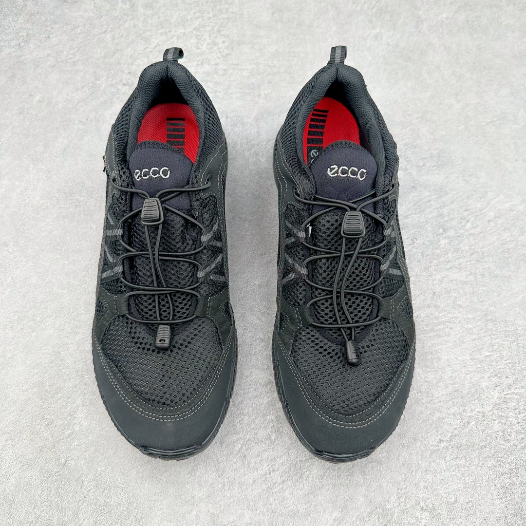 图片[2]-ECCO爱步2024年新款户外鞋防水透气越野跑鞋 健步踪迹系列 鞋面设有GORE-TEX防水薄膜 给你贴心防水保护 防水透气 直接注塑工艺连接鞋面与鞋底 一体成型 合脚稳固 BIOM自然律动科技鞋楦 符合人体工学 长效缓震带来裸足体验 橡胶大底 结合橡胶凸起鞋钉设计 适应多种地形 提供强劲抓地力与耐磨性 稳定支撑 越野无束 尺码：39 40 41 42 43 44（正常码）-选品中心