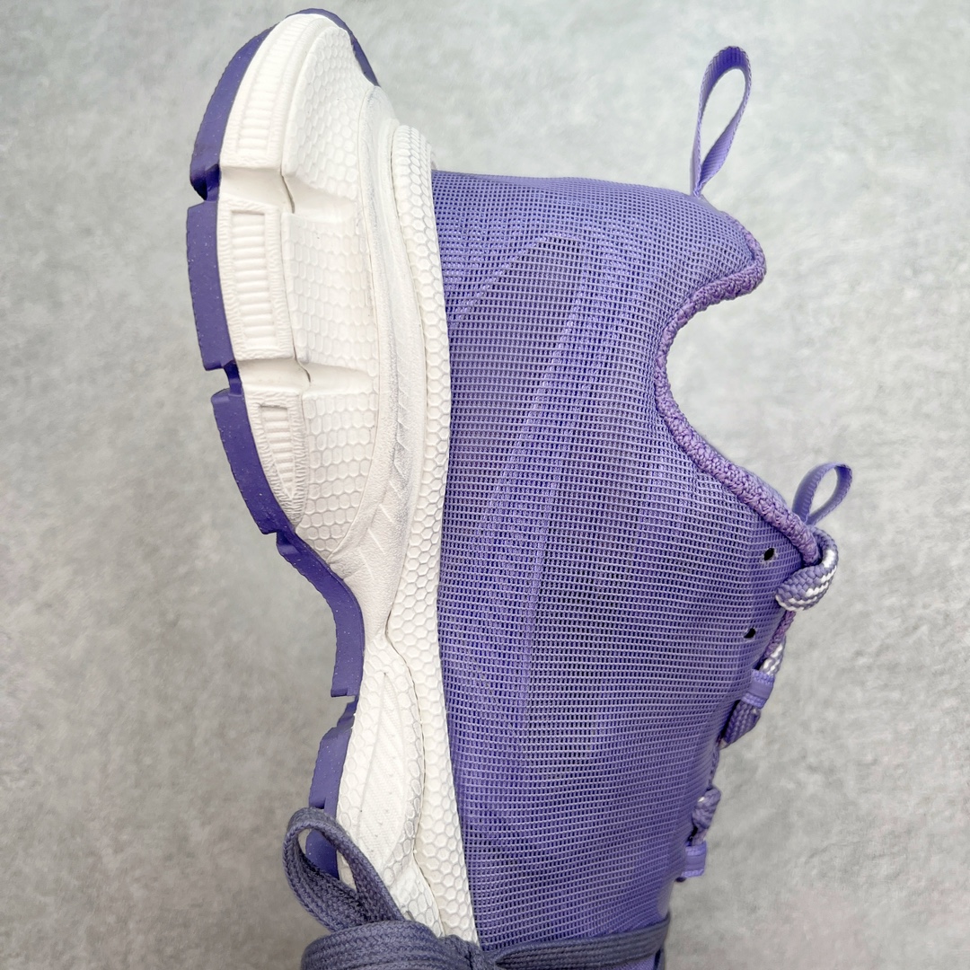 图片[6]-＃VG零售版 BALENCIAGA 3XL Sneakers 巴黎世家十代网布系带低帮走秀复古老爹鞋 全套原纸板楦头开发 最原汁原味的灵魂版型 全鞋荧光划线卡点 胶水把控整洁度追求极致完美 每一双都是工艺品 多重QC质检 超越公司货的品控标准 实实在在的免检产品 原盒原配 正确字体电绣 粗细、位置、大小正确 侧边TPU 透气孔匹配意产原版 正确分离大底 TPU软底 原版一致大底LOGO 立体感十足 原厂皮料水洗做旧 采购原厂网纱 不含皮革 网布材料和聚氨酯 磨损效果 鞋头边缘和后帮 Balenciaga 徽标 鞋面和后跟凸印尺码 鞋舌 3XL 橡胶品牌标识和反光细节 鞋帮拉袢和鞋舌拉祥 配反光细节 备用鞋带在鞋履前侧 可在穿着前取下 便于不同造型搭配 正常尺码 尺码：35 36 37 38 39 40 41 42 43 44 45 46-选品中心