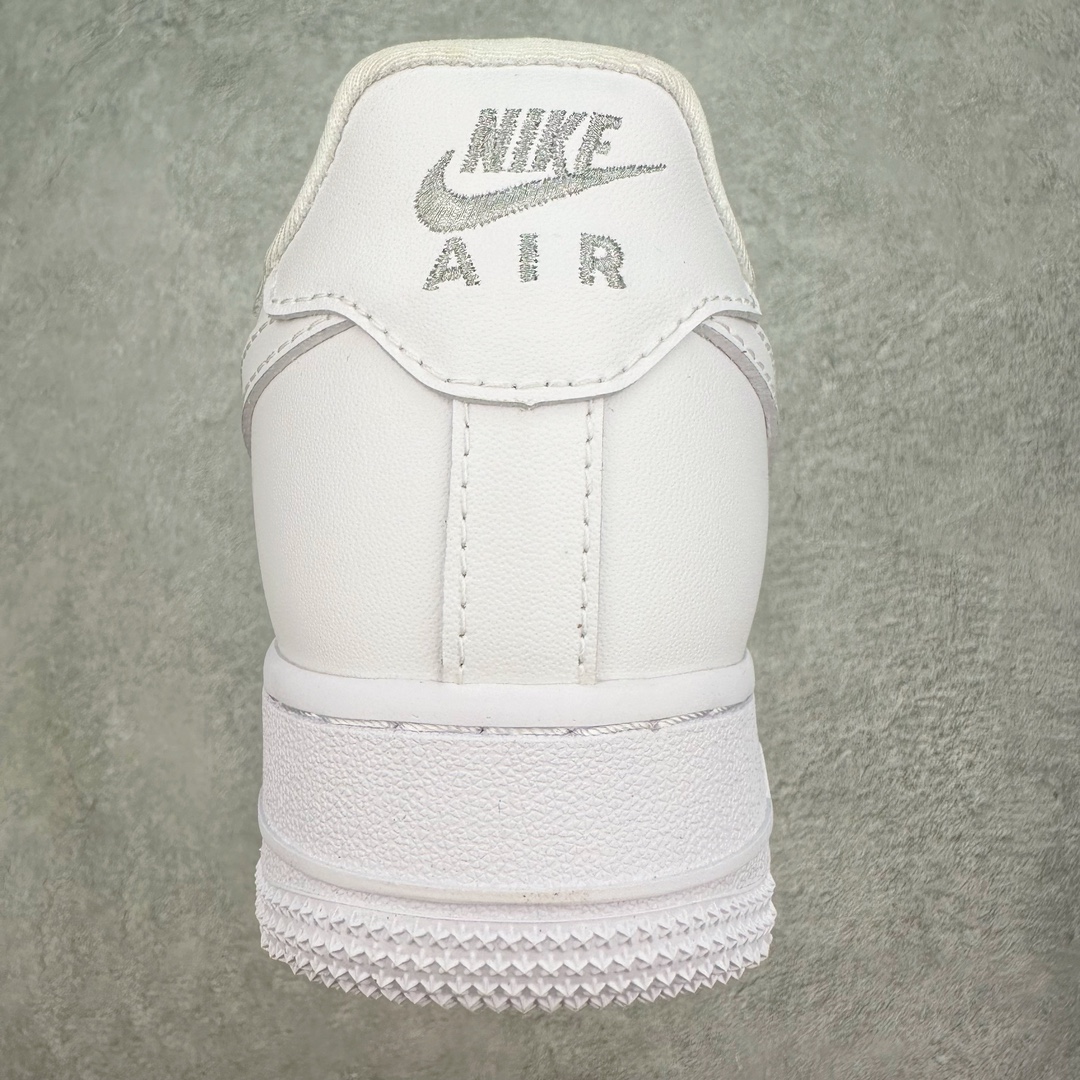 图片[8]-＃福利特价 NK Air Force 1´07 Low 空军一号低帮百搭休闲运动板鞋 FZ0630-001 柔软、弹性十足的缓震性能和出色的中底设计 横跨复古与现代的外型结合 造就出风靡全球 三十多年的Force 1 直到今天还深受青睐 尺码：36 36.5 37.5 38 38.5 39 40 40.5 41 42 42.5 43 44 44.5 45-选品中心