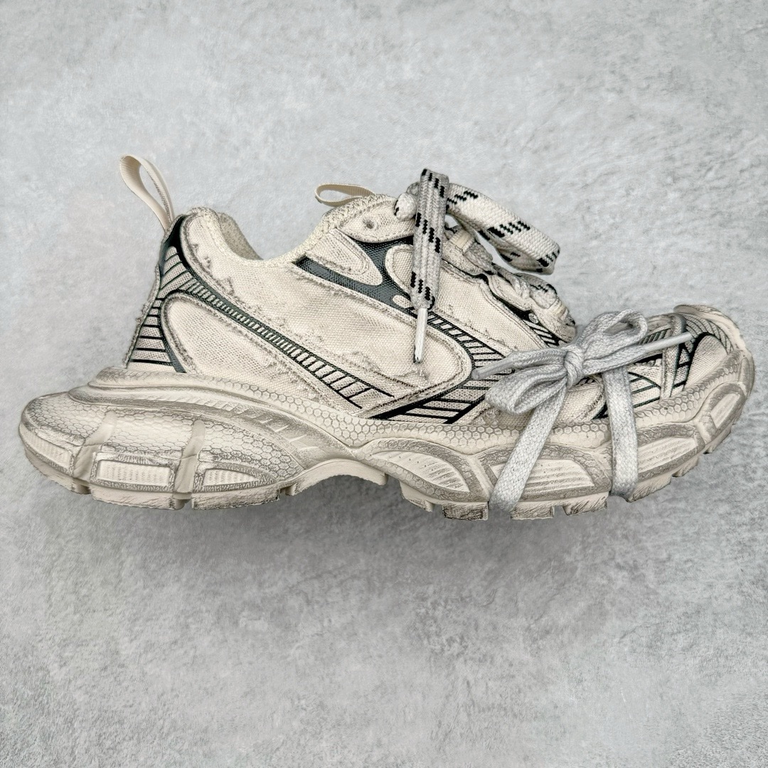 图片[3]-＃XA BALENCIAGA 3XL Sneakers 巴黎世家十代网布系带低帮走秀复古老爹鞋 全套原纸板楦头开发 最原汁原味的灵魂版型 全鞋荧光划线卡点 胶水把控整洁度追求极致完美 每一双都是工艺品 多重QC质检 超越公司货的品控标准 实实在在的免检产品 原盒原配 正确字体电绣 粗细、位置、大小正确 侧边TPU 透气孔匹配意产原版 正确分离大底 TPU软底 原版一致大底LOGO 立体感十足 原厂皮料水洗做旧 采购原厂网纱 不含皮革 网布材料和聚氨酯 磨损效果 鞋头边缘和后帮 Balenciaga 徽标 鞋面和后跟凸印尺码 鞋舌 3XL 橡胶品牌标识和反光细节 鞋帮拉袢和鞋舌拉祥 配反光细节 备用鞋带在鞋履前侧 可在穿着前取下 便于不同造型搭配 正常尺码 尺码：35 36 37 38 39 40 41 42 43 44 45 46-选品中心