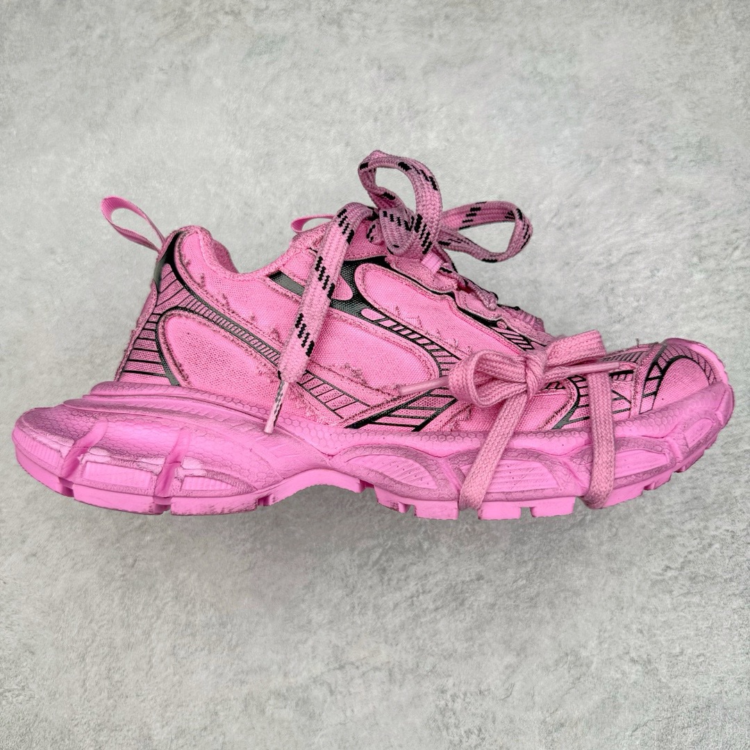 图片[4]-＃XA BALENCIAGA 3XL Sneakers 巴黎世家十代网布系带低帮走秀复古老爹鞋 全套原纸板楦头开发 最原汁原味的灵魂版型 全鞋荧光划线卡点 胶水把控整洁度追求极致完美 每一双都是工艺品 多重QC质检 超越公司货的品控标准 实实在在的免检产品 原盒原配 正确字体电绣 粗细、位置、大小正确 侧边TPU 透气孔匹配意产原版 正确分离大底 TPU软底 原版一致大底LOGO 立体感十足 原厂皮料水洗做旧 采购原厂网纱 不含皮革 网布材料和聚氨酯 磨损效果 鞋头边缘和后帮 Balenciaga 徽标 鞋面和后跟凸印尺码 鞋舌 3XL 橡胶品牌标识和反光细节 鞋帮拉袢和鞋舌拉祥 配反光细节 备用鞋带在鞋履前侧 可在穿着前取下 便于不同造型搭配 正常尺码 尺码：35 36 37 38 39 40 41 42 43 44 45 46-选品中心