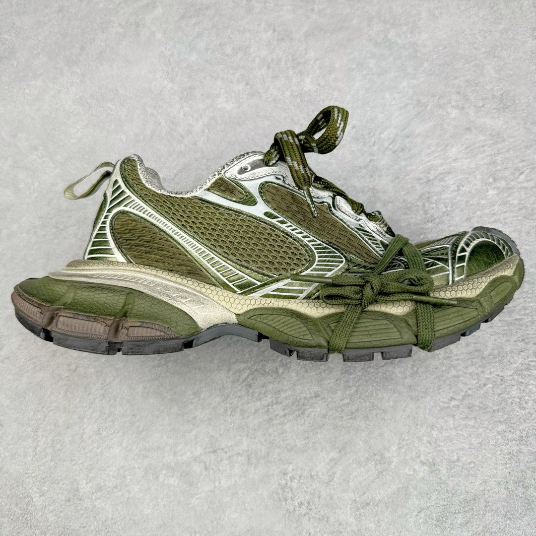 ＃XA BALENCIAGA 3XL Sneakers 巴黎世家十代网布系带低帮走秀复古老爹鞋 全套原纸板楦头开发 最原汁原味的灵魂版型 全鞋荧光划线卡点 胶水把控整洁度追求极致完美 每一双都是工艺品 多重QC质检 超越公司货的品控标准 实实在在的免检产品 原盒原配 正确字体电绣 粗细、位置、大小正确 侧边TPU 透气孔匹配意产原版 正确分离大底 TPU软底 原版一致大底LOGO 立体感十足 原厂皮料水洗做旧 采购原厂网纱 不含皮革 网布材料和聚氨酯 磨损效果 鞋头边缘和后帮 Balenciaga 徽标 鞋面和后跟凸印尺码 鞋舌 3XL 橡胶品牌标识和反光细节 鞋帮拉袢和鞋舌拉祥 配反光细节 备用鞋带在鞋履前侧 可在穿着前取下 便于不同造型搭配 正常尺码 尺码：35 36 37 38 39 40 41 42 43 44 45 46-选品中心