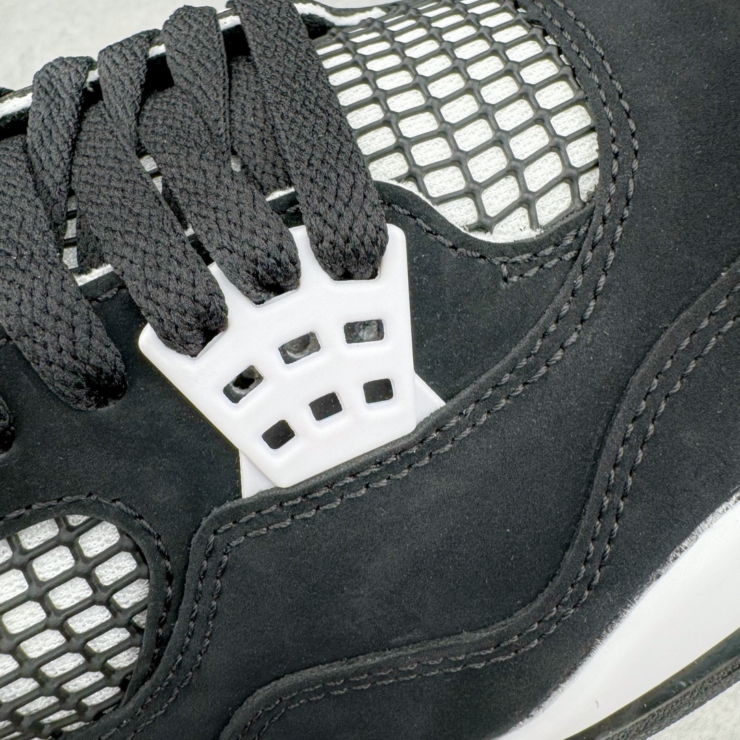 图片[17]-＃DT/R1纯原 Air Jordan AJ4 Retro 白黑雷公 FQ8138-001 原鞋开发原楦原纸板同源开发 完美呈现乔4的版型 内侧正确双色网格 还原细节 原厂皮料 正确气垫颜色 正确网格工艺 正确拉帮工艺 全鞋原装材料制作 原档案原模具打造 支持全方位与正品对比 尺码：40 40.5 41 42 42.5 43 44 44.5 45 46 47.5 48.5-选品中心