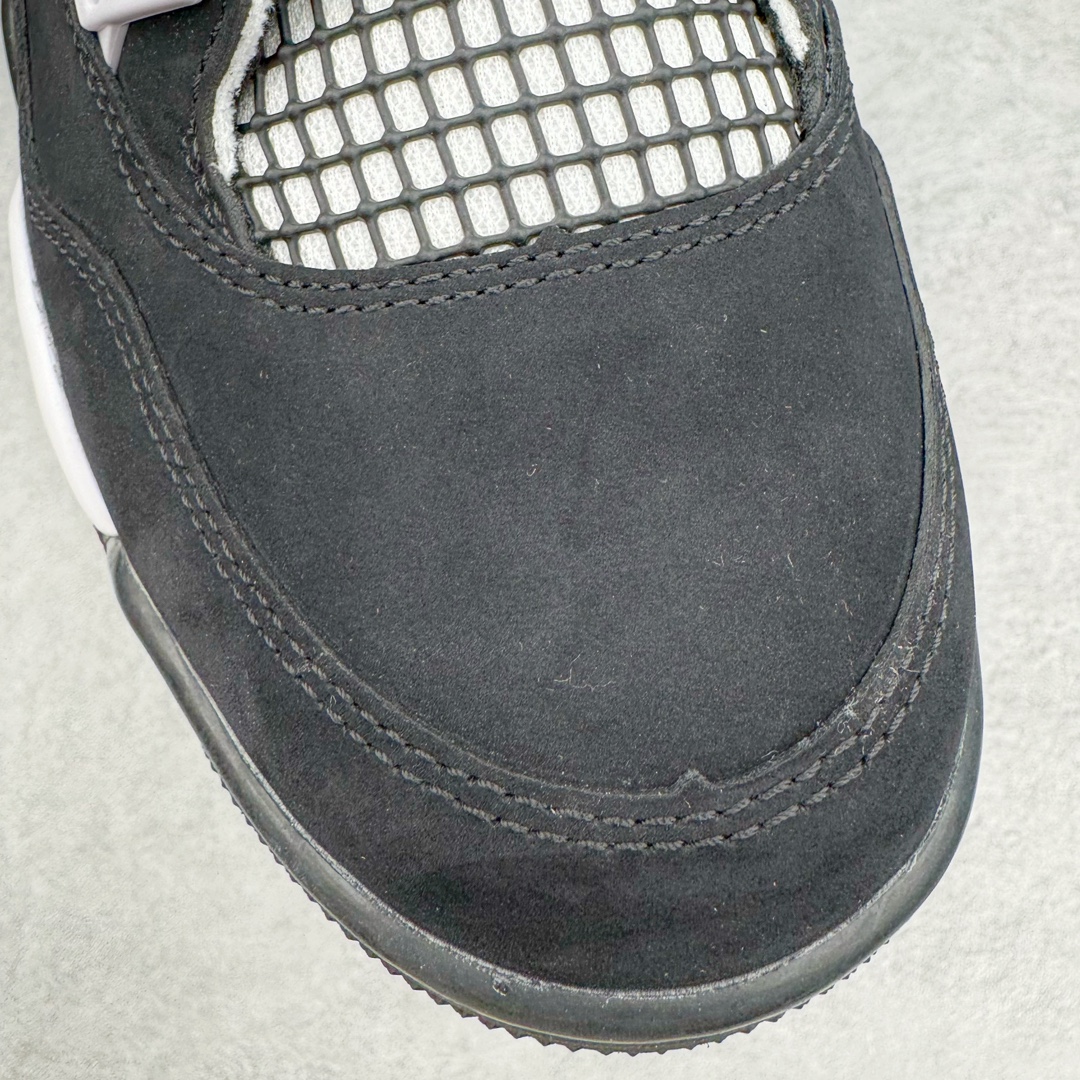图片[13]-＃DT/R1纯原 Air Jordan AJ4 Retro 白黑雷公 FQ8138-001 原鞋开发原楦原纸板同源开发 完美呈现乔4的版型 内侧正确双色网格 还原细节 原厂皮料 正确气垫颜色 正确网格工艺 正确拉帮工艺 全鞋原装材料制作 原档案原模具打造 支持全方位与正品对比 尺码：40 40.5 41 42 42.5 43 44 44.5 45 46 47.5 48.5-选品中心