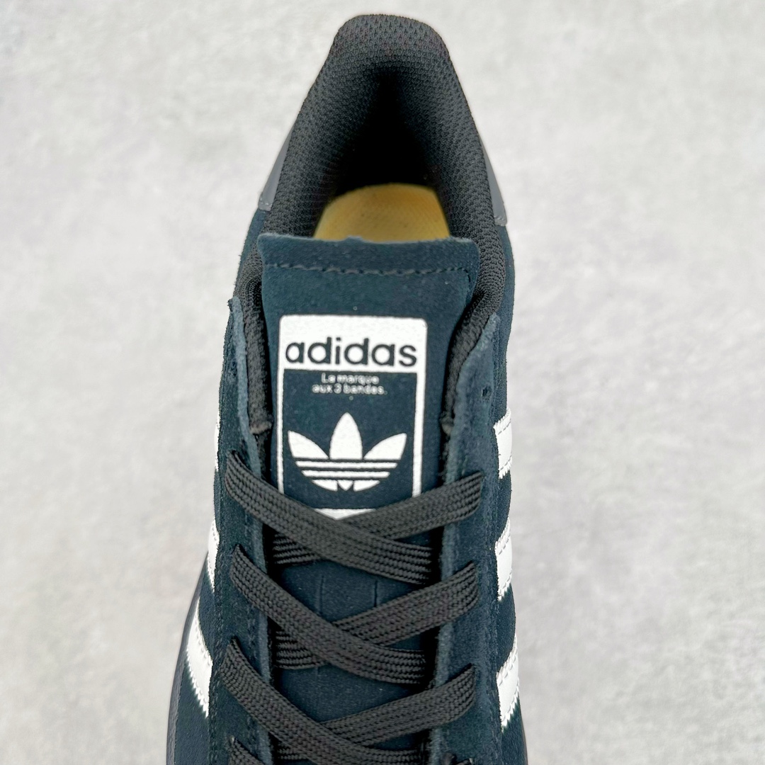 图片[5]-AD Originals Superstar 经典复古贝壳头板鞋 IG1705 诞生于1969年 是第一双将全皮面鞋 身与橡胶鞋头结合在一起的低帮篮球鞋 Superstar最开始 是作为高帮篮球鞋Pro Model的低帮版本而出现的 但因为其独特和醒目的橡胶鞋头造型而让大家熟知 被大家形象地称为\\\”shelltoe\\\”贝壳头 在70年代的美国职业篮球场上 接近3/4的NBA球员都将这双Superstar作为场上用鞋 80年代之后 经过不断的改良和发展 Superstar逐渐成为横跨时装、音乐、街头文化、休闲和运动等各大领域的时尚潮鞋 尺码：36 36.5 37 38 38.5 39 40 40.5 41 42 42.5 43 44 44.5 45-选品中心