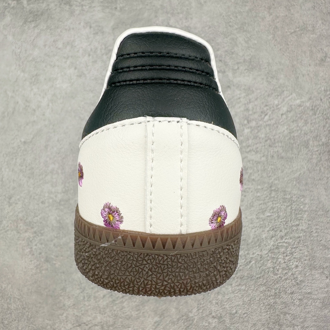 图片[8]-AD Original Samba OG 复古经典轻便板鞋 IF4398 这款桑巴鞋展示了高质量的工艺 带有装饰的超锁缝制和无缝的手感 柔软、柔软的皮革造型和标志性的3条纹完成了精致的外观 正规合身鞋带 鞋面上有绒面鞋垫 橡胶鞋底 享受正畸套筒软感 自50年代首次亮相以来就一直在赢得粉丝的青睐 尺码：36 36.5 37.5 38 38.5 39 40 40.5 41 42 42.5 43 44 44.5 45-选品中心