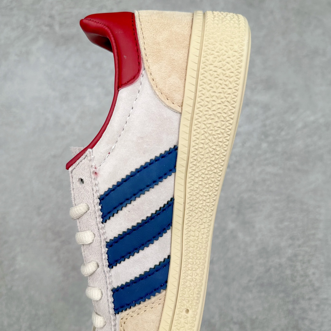 图片[7]-AD Originals Handball SPZL 手球运动员系列百搭休闲运动板鞋 IF3742 这款来自阿迪达斯的这款HANDBALL SPZL前身是一双手球运动鞋，这一次拿来复刻，所以鞋面的主要色彩选用了黑色， 鞋面外侧除了Spezial字母之外还有三叶草标志。Handball SPZL作为复古手球训练鞋与作为室内足球鞋的Samba有着异曲同工之处，但是质感更为出众的鞋身以及丰富的配色选择比起Samba来讲可以说是更胜一筹了！尺码：36 36⅔ 37⅓ 38 38⅔ 39⅓ 40 40⅔ 41⅓ 42 42⅔ 43⅓ 44 45-选品中心