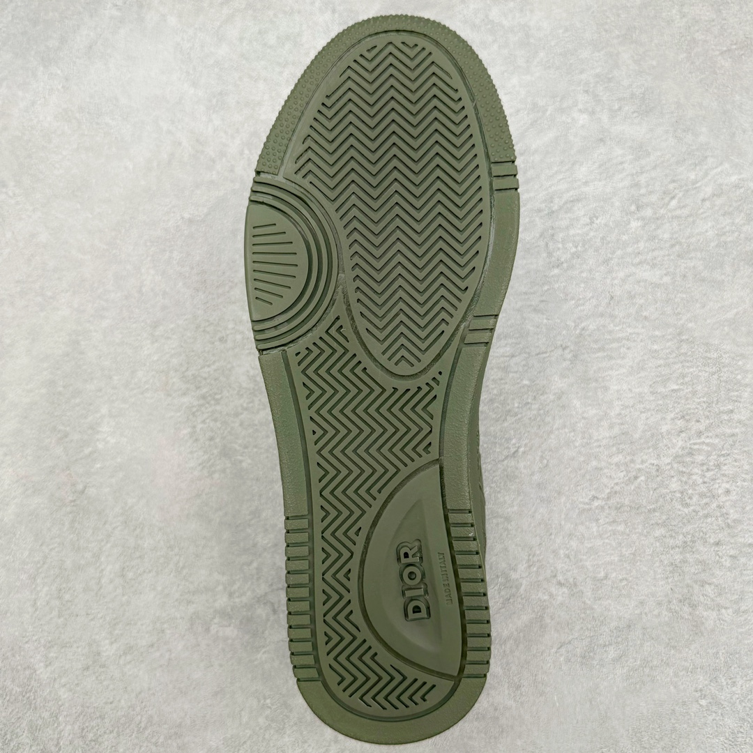 图片[9]-＃纯原 Dior B27 迪奥系列 市面为数不多的真正原鞋拆解开发 选材耗时就半个多月 进口原厂皮料 无色差细节拉满 敢与AJ大迪奥相媲美 由意大利工坊匠心打造 黄俊捷、林一等各大明星、网红博主争先上脚且全国各大专柜一鞋难求 鞋面牛皮拼接D印花LOGO 内里进口网布、TPU大底以别具一格的立体效果 展现摩登优雅格调 高街潮流搭配必备潮品 尺码：38 39 40 41 42 43 44 45-选品中心