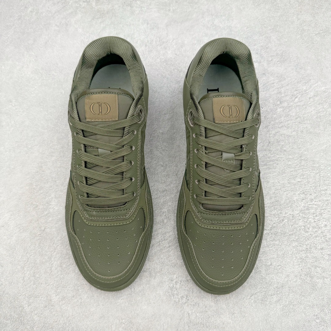 图片[2]-＃纯原 Dior B27 迪奥系列 市面为数不多的真正原鞋拆解开发 选材耗时就半个多月 进口原厂皮料 无色差细节拉满 敢与AJ大迪奥相媲美 由意大利工坊匠心打造 黄俊捷、林一等各大明星、网红博主争先上脚且全国各大专柜一鞋难求 鞋面牛皮拼接D印花LOGO 内里进口网布、TPU大底以别具一格的立体效果 展现摩登优雅格调 高街潮流搭配必备潮品 尺码：38 39 40 41 42 43 44 45-选品中心