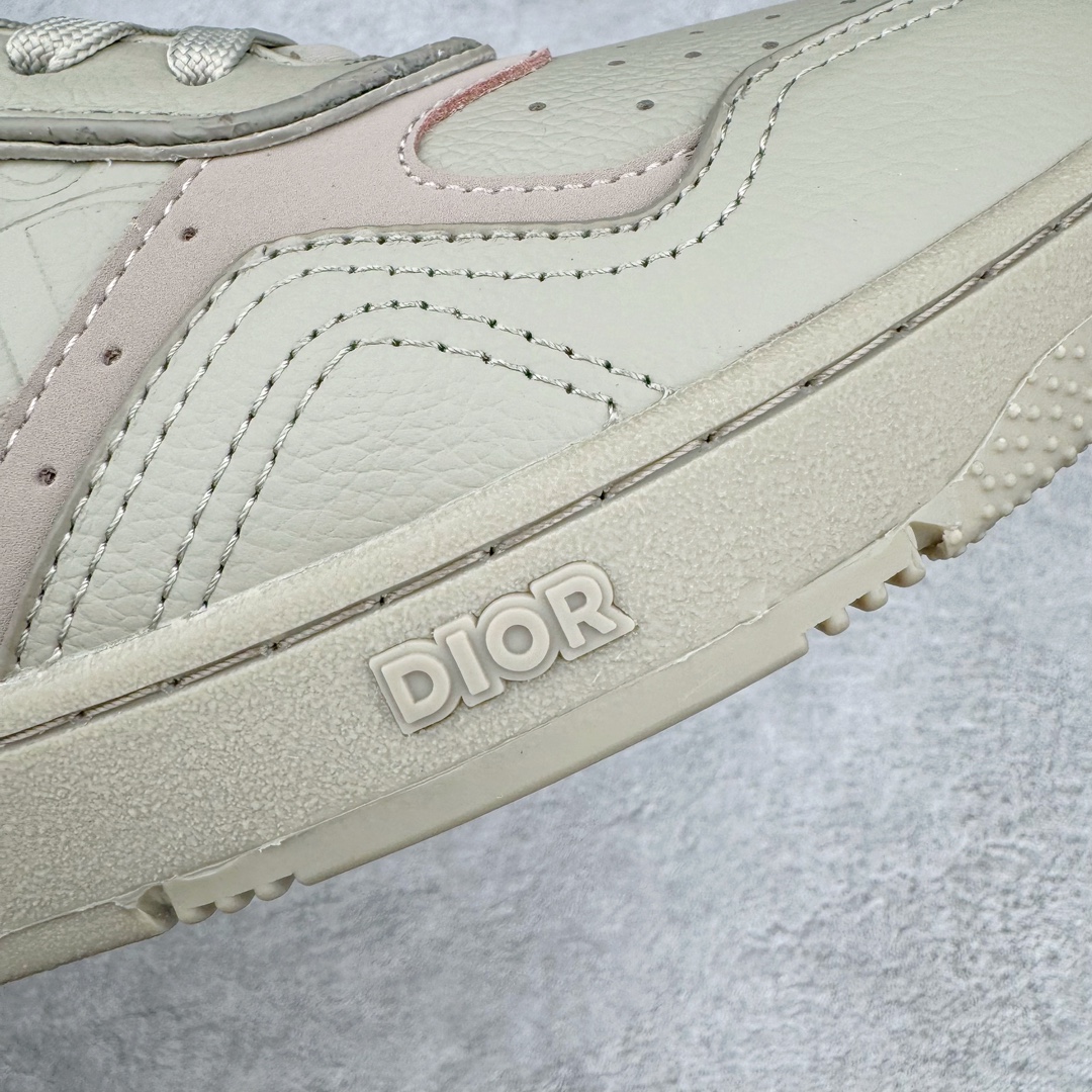 图片[12]-＃纯原 Dior B27 迪奥系列 市面为数不多的真正原鞋拆解开发 选材耗时就半个多月 进口原厂皮料 无色差细节拉满 敢与AJ大迪奥相媲美 由意大利工坊匠心打造 黄俊捷、林一等各大明星、网红博主争先上脚且全国各大专柜一鞋难求 鞋面牛皮拼接D印花LOGO 内里进口网布、TPU大底以别具一格的立体效果 展现摩登优雅格调 高街潮流搭配必备潮品 尺码：38 39 40 41 42 43 44 45-选品中心