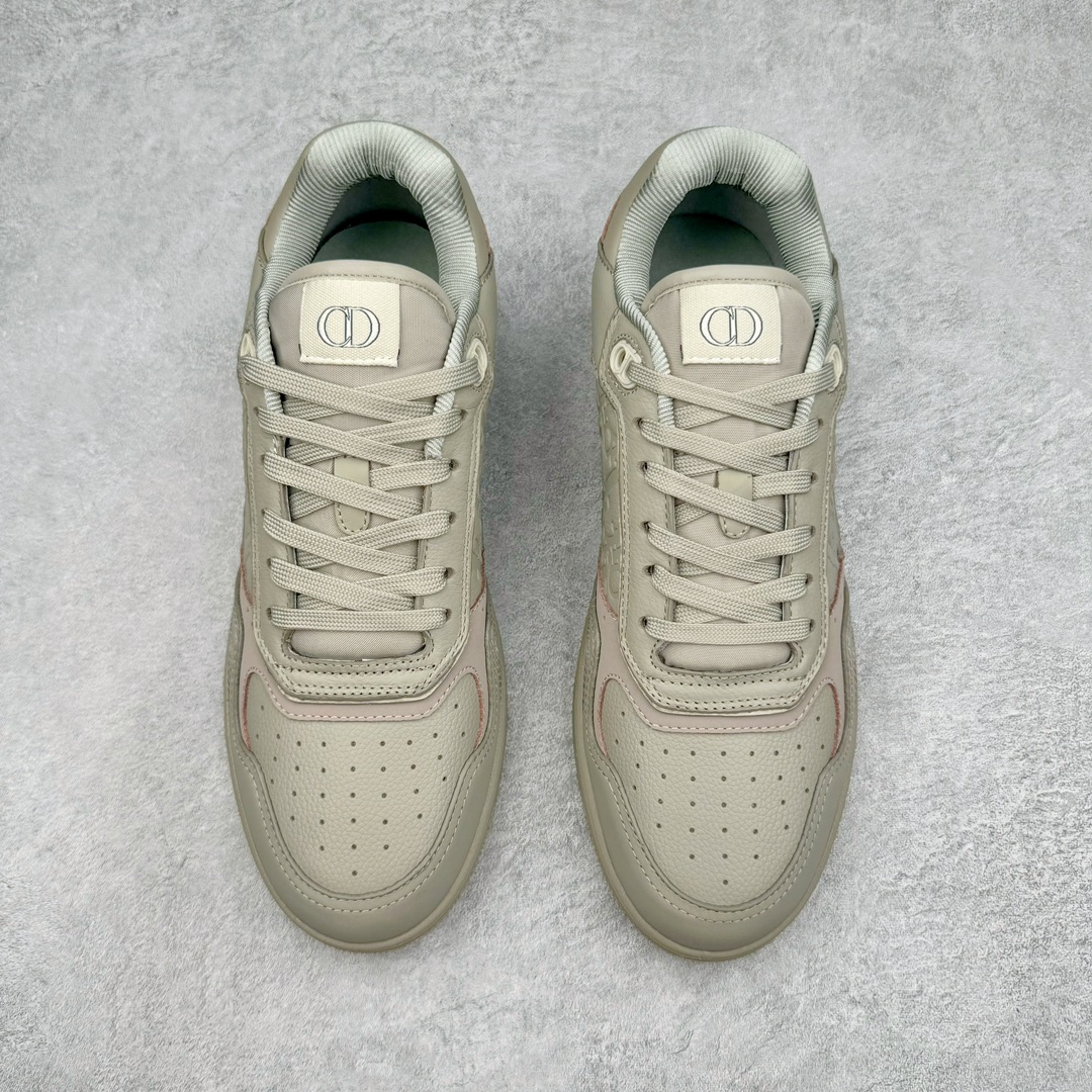 图片[2]-＃纯原 Dior B27 迪奥系列 市面为数不多的真正原鞋拆解开发 选材耗时就半个多月 进口原厂皮料 无色差细节拉满 敢与AJ大迪奥相媲美 由意大利工坊匠心打造 黄俊捷、林一等各大明星、网红博主争先上脚且全国各大专柜一鞋难求 鞋面牛皮拼接D印花LOGO 内里进口网布、TPU大底以别具一格的立体效果 展现摩登优雅格调 高街潮流搭配必备潮品 尺码：38 39 40 41 42 43 44 45-选品中心