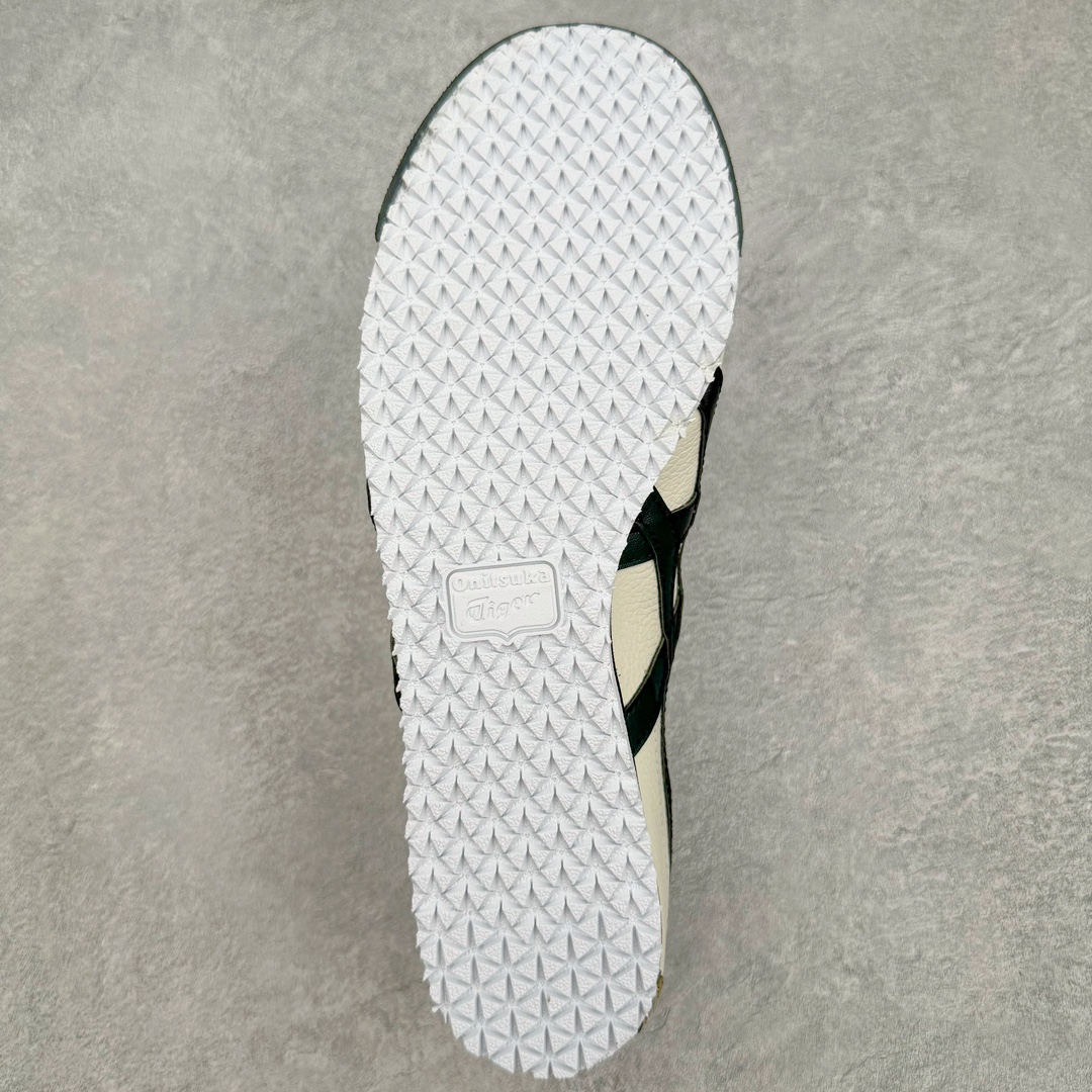 图片[9]-＃MOK Asics Onitsuka Tiger MEXICO 66 亚瑟士鬼冢虎复古经典板鞋 市场最强版本 每个配色均购入原鞋校对 真正原厂头层牛皮 如假包赔 纹路、色泽、皮心颜色 质感百分百还原 海外订单工厂出品 超成熟稳定的做工品控 原装全套纸板楦头开发 原汁原味 完美呈现版型 私模正确鞋底咬花纹路 一比一鞋头弧度高度鞋身弧度 绝不口嗨 细节品控鞋型随意秒杀市面 原档咬花纹路私模大底 一个单元有六个三角形 总体形拼接呈现花瓣状 官方四联吊牌 原装Ortholite轻量化鞋垫 原盒原配 质保卡 说明书 钢印防尘纸 纸板中底带钢印 乳胶组合鞋垫 支持全方位的对比专柜 产品从款式颜色造型上体现出追求舒适和细节的完美 鞋类更是推崇手工制作的严谨与完美 融舒适性与可穿性的设计风格 注重细节的完美和别致魅力 既保持稳重 又不失轻松的时尚感 尺码：35 36 37 37.5 38 39 39.5 40 40.5 41.5 42 42.5 43.5 44 45 46-选品中心