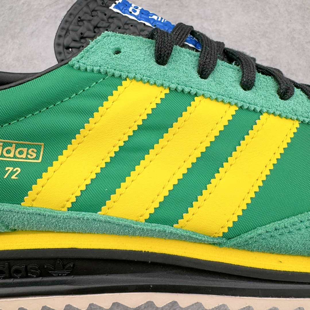 图片[16]-＃CS AD Wmns SL72 OG 系列德训足球风百搭低帮休闲运动板鞋 IG2133 采用高弹EVA+MODEL+RB三层组合底 区别市面RB一体大底 三层组合鞋底重量与原鞋一致 Originals 将有「T 头鞋」造型的诞生于 1972 年的 SL72 鞋款复刻带回 各位买鞋又有新选择了 1972 年 SL72 问世后 引领了后来阿迪达斯的跑鞋发展方向 其中「SL」代表了 Super Light 彰显了产品轻便的特性 1972 年 SL72 问世后 引领了后来阿迪达斯的跑鞋发展方向 其中「SL」代表了 Super Light 彰显了产品轻便的特性 这次 Originals 延续其轻质经典的基因 带来男女两款 SL72 男生款带来 SL72 RS 鞋型 RS 意为 Reshaped（重塑）鞋款在保留了经典的外观基础上 在尼龙材质里增加了填充物 使鞋型更加挺立和饱满 鞋头则更加圆润 鞋底的 EVA 材质则增加了鞋款的高度 女生款则带来 SL72 OG W 鞋型 OG 顾名思义则是致敬经典款式 相较于 RS（Reshaped）鞋款 鞋身更加纤细 其整体鞋身轮廓、线条、细节、材质上尊崇 70 年代 SL72 的设计 还原经典味道 尺码：36 36⅔ 37⅓ 38 38⅔ 39⅓ 40 40⅔ 41⅓ 42 42⅔ 43⅓ 44 44⅔ 45-选品中心