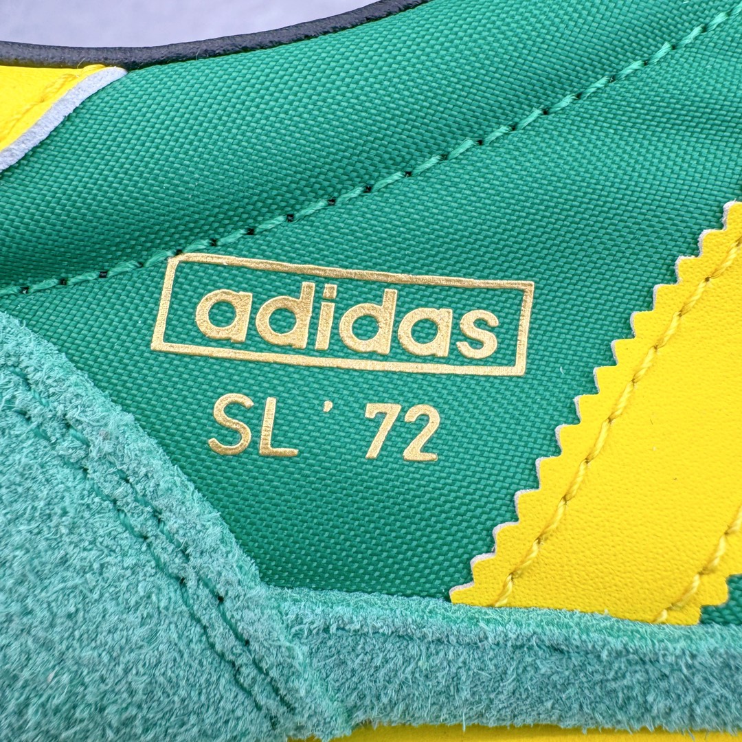 图片[17]-＃CS AD Wmns SL72 OG 系列德训足球风百搭低帮休闲运动板鞋 IG2133 采用高弹EVA+MODEL+RB三层组合底 区别市面RB一体大底 三层组合鞋底重量与原鞋一致 Originals 将有「T 头鞋」造型的诞生于 1972 年的 SL72 鞋款复刻带回 各位买鞋又有新选择了 1972 年 SL72 问世后 引领了后来阿迪达斯的跑鞋发展方向 其中「SL」代表了 Super Light 彰显了产品轻便的特性 1972 年 SL72 问世后 引领了后来阿迪达斯的跑鞋发展方向 其中「SL」代表了 Super Light 彰显了产品轻便的特性 这次 Originals 延续其轻质经典的基因 带来男女两款 SL72 男生款带来 SL72 RS 鞋型 RS 意为 Reshaped（重塑）鞋款在保留了经典的外观基础上 在尼龙材质里增加了填充物 使鞋型更加挺立和饱满 鞋头则更加圆润 鞋底的 EVA 材质则增加了鞋款的高度 女生款则带来 SL72 OG W 鞋型 OG 顾名思义则是致敬经典款式 相较于 RS（Reshaped）鞋款 鞋身更加纤细 其整体鞋身轮廓、线条、细节、材质上尊崇 70 年代 SL72 的设计 还原经典味道 尺码：36 36⅔ 37⅓ 38 38⅔ 39⅓ 40 40⅔ 41⅓ 42 42⅔ 43⅓ 44 44⅔ 45-选品中心