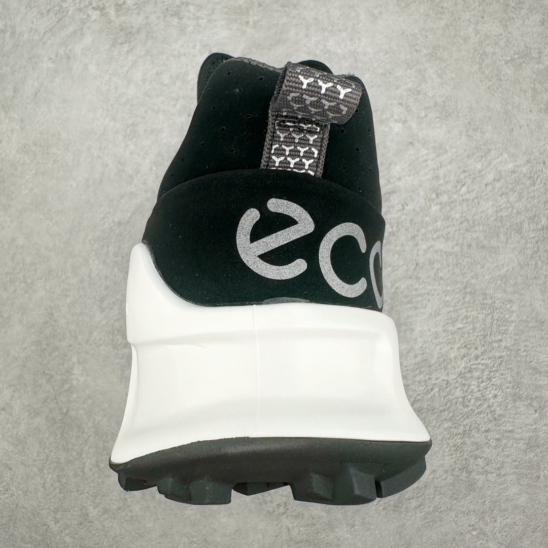 图片[8]-ECCO爱步2024年新款户外鞋防水透气越野跑鞋 健步踪迹系列 鞋面设有GORE-TEX防水薄膜 给你贴心防水保护 防水透气 直接注塑工艺连接鞋面与鞋底 一体成型 合脚稳固 BIOM自然律动科技鞋楦 符合人体工学 长效缓震带来裸足体验 橡胶大底 结合橡胶凸起鞋钉设计 适应多种地形 提供强劲抓地力与耐磨性 稳定支撑 越野无束 尺码：39 40 41 42 43 44（正常码）-选品中心