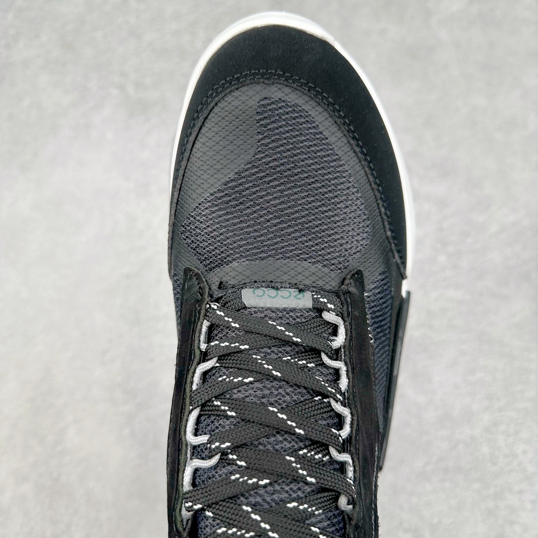 图片[4]-ECCO爱步2024年新款户外鞋防水透气越野跑鞋 健步踪迹系列 鞋面设有GORE-TEX防水薄膜 给你贴心防水保护 防水透气 直接注塑工艺连接鞋面与鞋底 一体成型 合脚稳固 BIOM自然律动科技鞋楦 符合人体工学 长效缓震带来裸足体验 橡胶大底 结合橡胶凸起鞋钉设计 适应多种地形 提供强劲抓地力与耐磨性 稳定支撑 越野无束 尺码：39 40 41 42 43 44（正常码）-选品中心