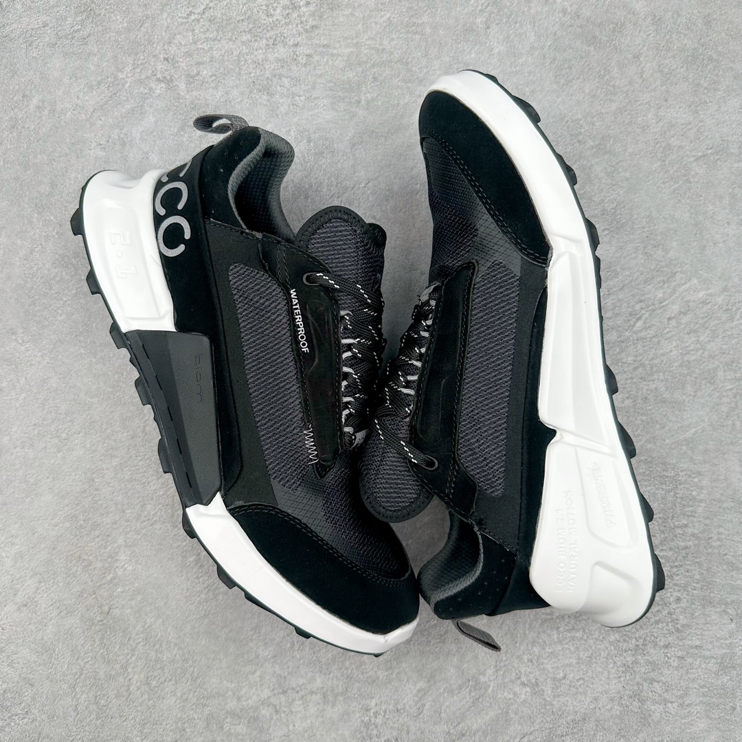 图片[3]-ECCO爱步2024年新款户外鞋防水透气越野跑鞋 健步踪迹系列 鞋面设有GORE-TEX防水薄膜 给你贴心防水保护 防水透气 直接注塑工艺连接鞋面与鞋底 一体成型 合脚稳固 BIOM自然律动科技鞋楦 符合人体工学 长效缓震带来裸足体验 橡胶大底 结合橡胶凸起鞋钉设计 适应多种地形 提供强劲抓地力与耐磨性 稳定支撑 越野无束 尺码：39 40 41 42 43 44（正常码）-选品中心