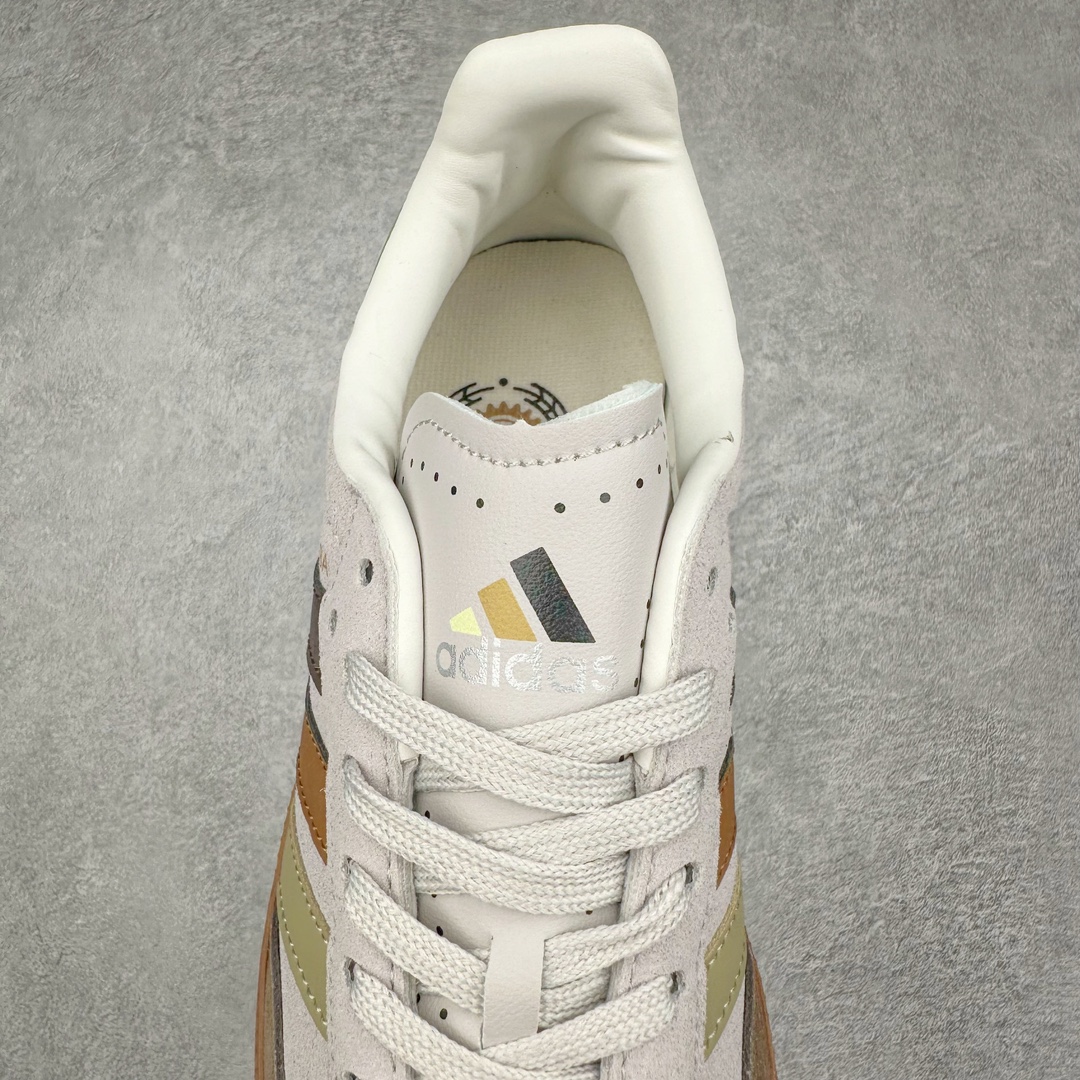 图片[5]-AD Original Samba OG 复古经典轻便板鞋 IF2894 这款桑巴鞋展示了高质量的工艺 带有装饰的超锁缝制和无缝的手感 柔软、柔软的皮革造型和标志性的3条纹完成了精致的外观 正规合身鞋带 鞋面上有绒面鞋垫 橡胶鞋底 享受正畸套筒软感 自50年代首次亮相以来就一直在赢得粉丝的青睐 尺码：36 36.5 37.5 38 38.5 39 40 40.5 41 42 42.5 43 44 44.5 45-选品中心