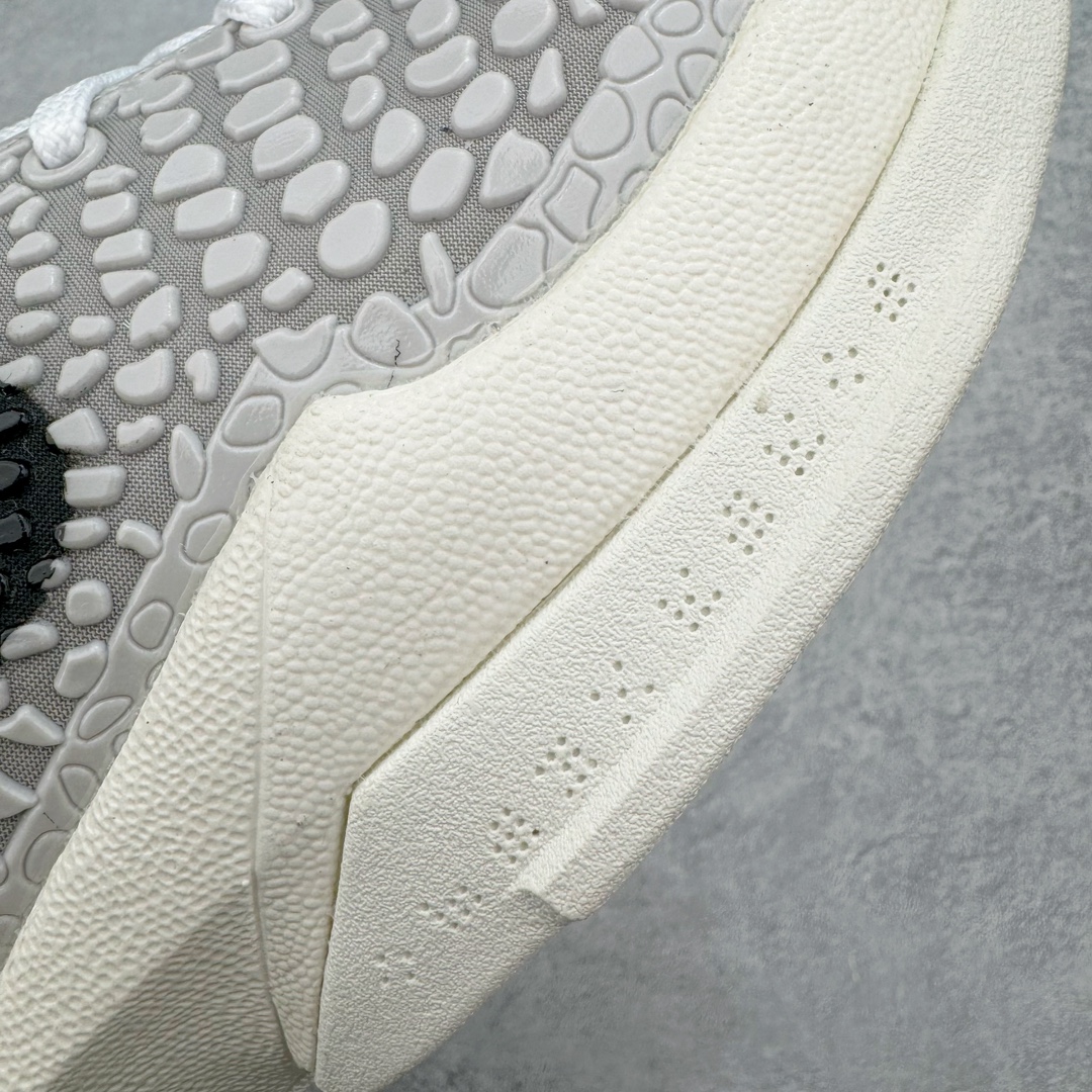 图片[16]-＃K1 NK Zoom Kobe 6 科比六代签名实战篮球鞋 灰粉 PE2024-001 欧美外贸平台特供版 全网唯一开发至49.5 50.5码 主攻中端市场 全套原纸板楦头开发 确保原汁原味 完美呈现版型 一比一鞋头弧度高度鞋身弧度 细节品控鞋型完美 原厂TPU网格鞋带扣 正确内里网布 前后气垫加持 信仰绝不减配 全鞋身材料卡色独家定制 SWOOSH 蛇鳞 正确珠光效果（内嵌珍珠粉）独家前掌Zoom Turbo 后掌马蹄Zoom缓震 内置全真动态飞线 独家复刻U型缓震垫带独立钢印 十年情怀 这里完美落地 一个月独家售后 为实战保驾护航 尺码：39 40 40.5 41 42 42.5 43 44 44.5 45 45.5 46 47.5 48.5 49.5 50.5-选品中心