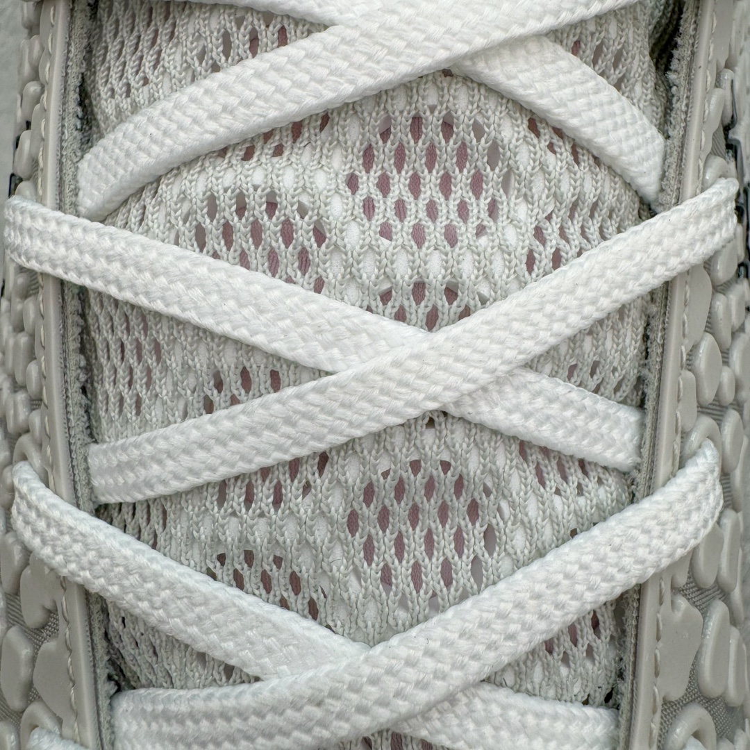 图片[13]-＃K1 NK Zoom Kobe 6 科比六代签名实战篮球鞋 灰粉 PE2024-001 欧美外贸平台特供版 全网唯一开发至49.5 50.5码 主攻中端市场 全套原纸板楦头开发 确保原汁原味 完美呈现版型 一比一鞋头弧度高度鞋身弧度 细节品控鞋型完美 原厂TPU网格鞋带扣 正确内里网布 前后气垫加持 信仰绝不减配 全鞋身材料卡色独家定制 SWOOSH 蛇鳞 正确珠光效果（内嵌珍珠粉）独家前掌Zoom Turbo 后掌马蹄Zoom缓震 内置全真动态飞线 独家复刻U型缓震垫带独立钢印 十年情怀 这里完美落地 一个月独家售后 为实战保驾护航 尺码：39 40 40.5 41 42 42.5 43 44 44.5 45 45.5 46 47.5 48.5 49.5 50.5-选品中心